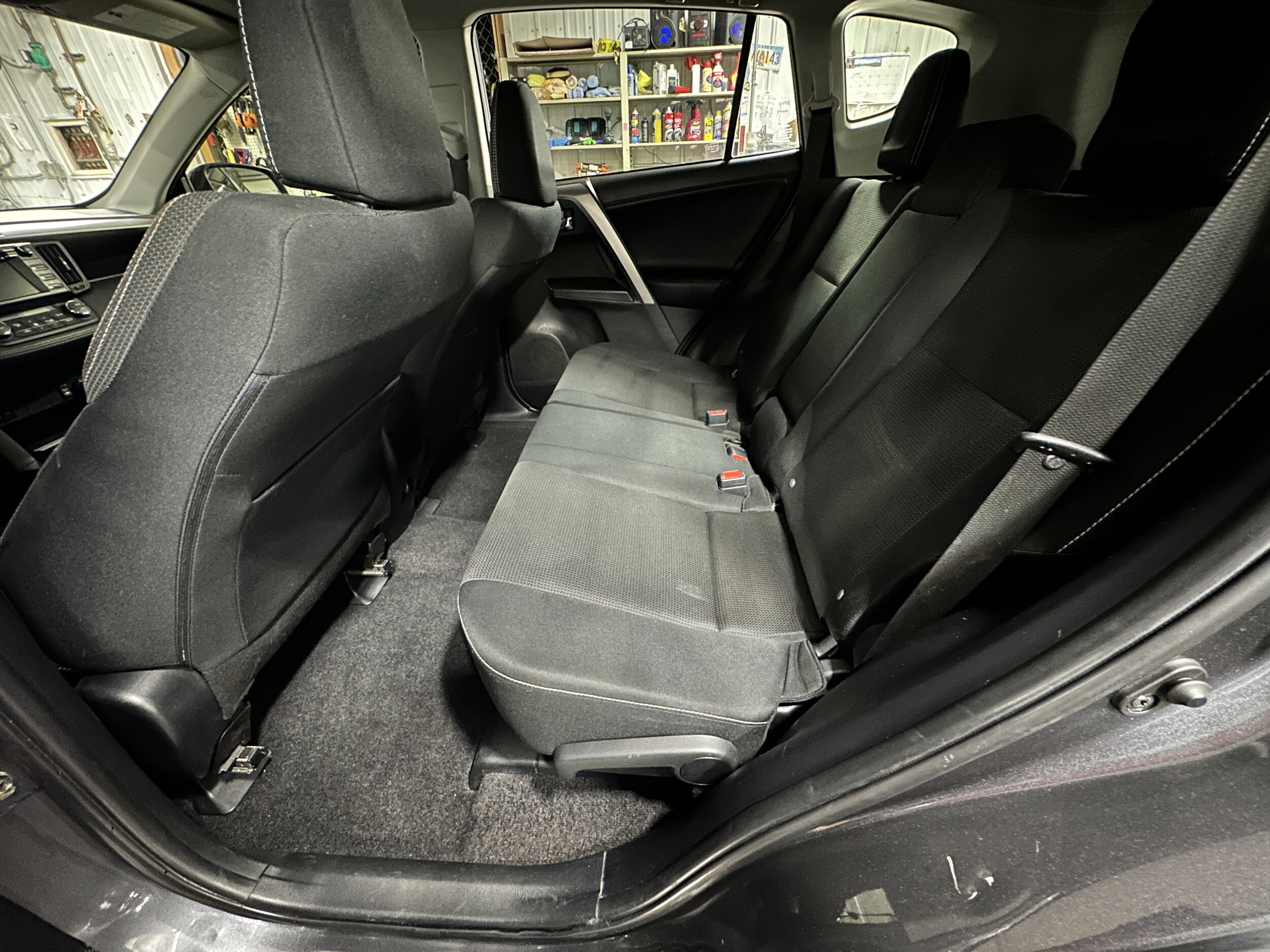Image 9 of 2018 Toyota RAV4