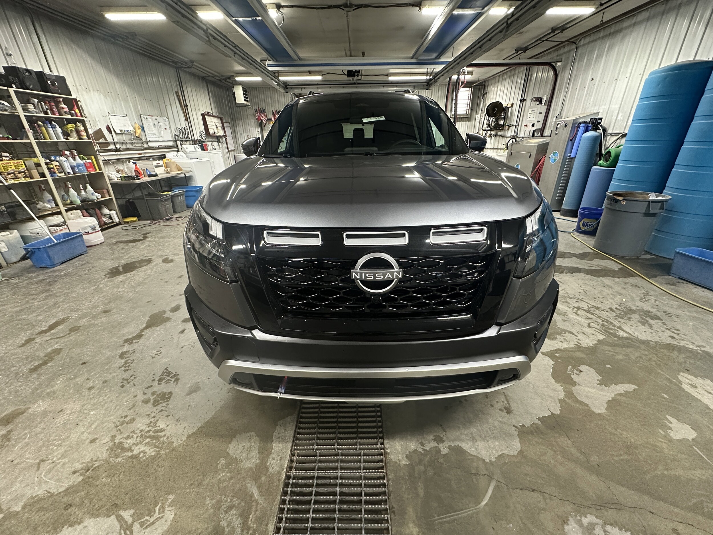 2025 Nissan Pathfinder Rock Creek photo 2