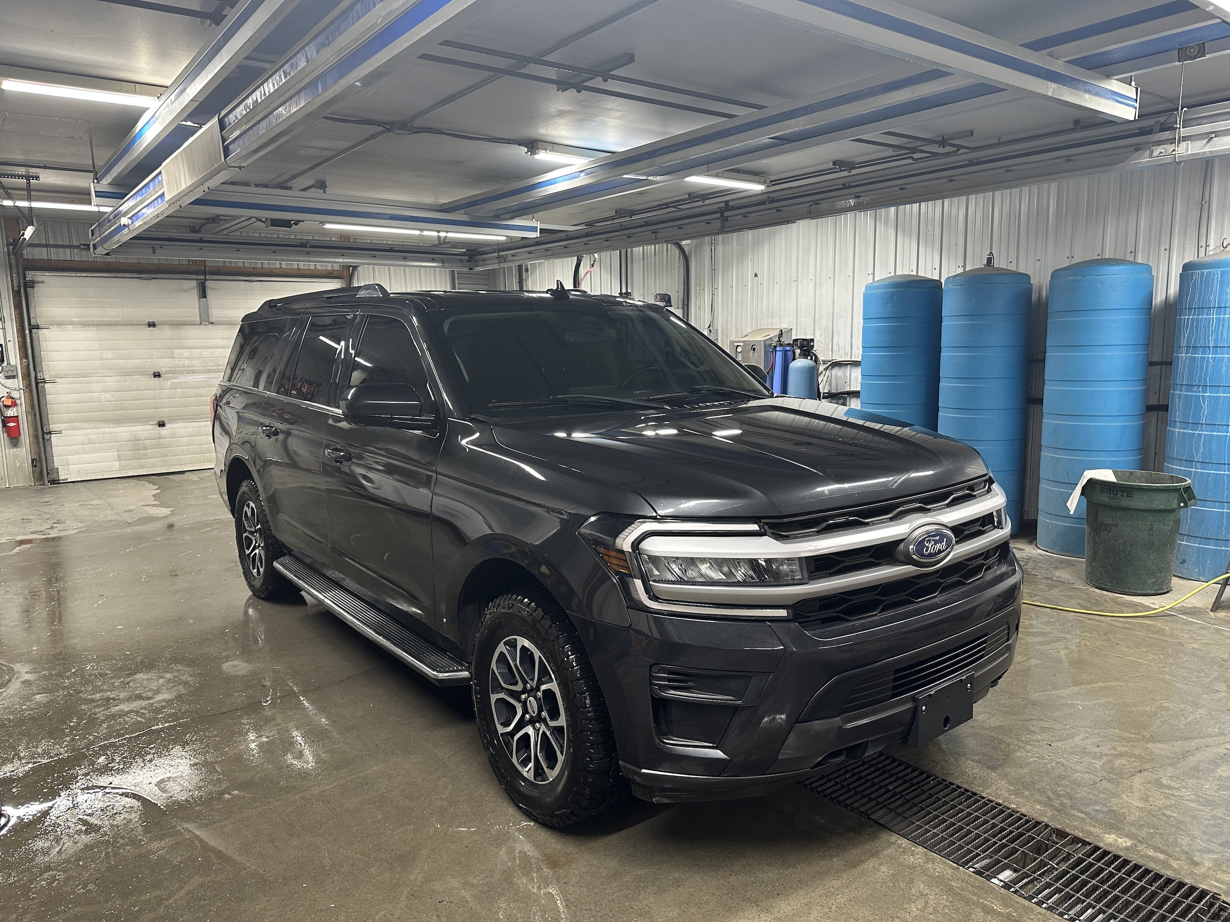 2023 Ford Expedition Max XLT