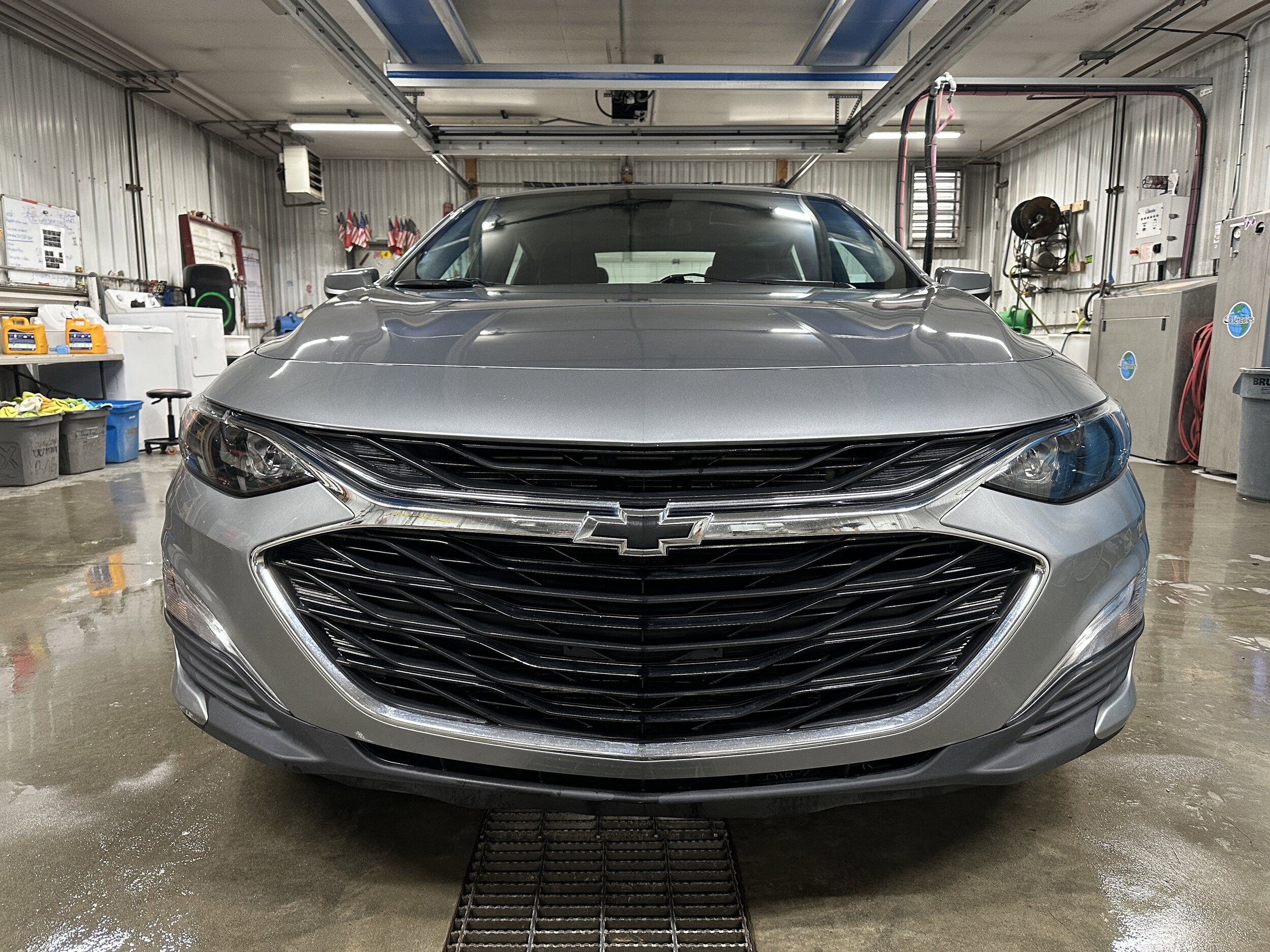 2024 Chevrolet Malibu RS photo 2