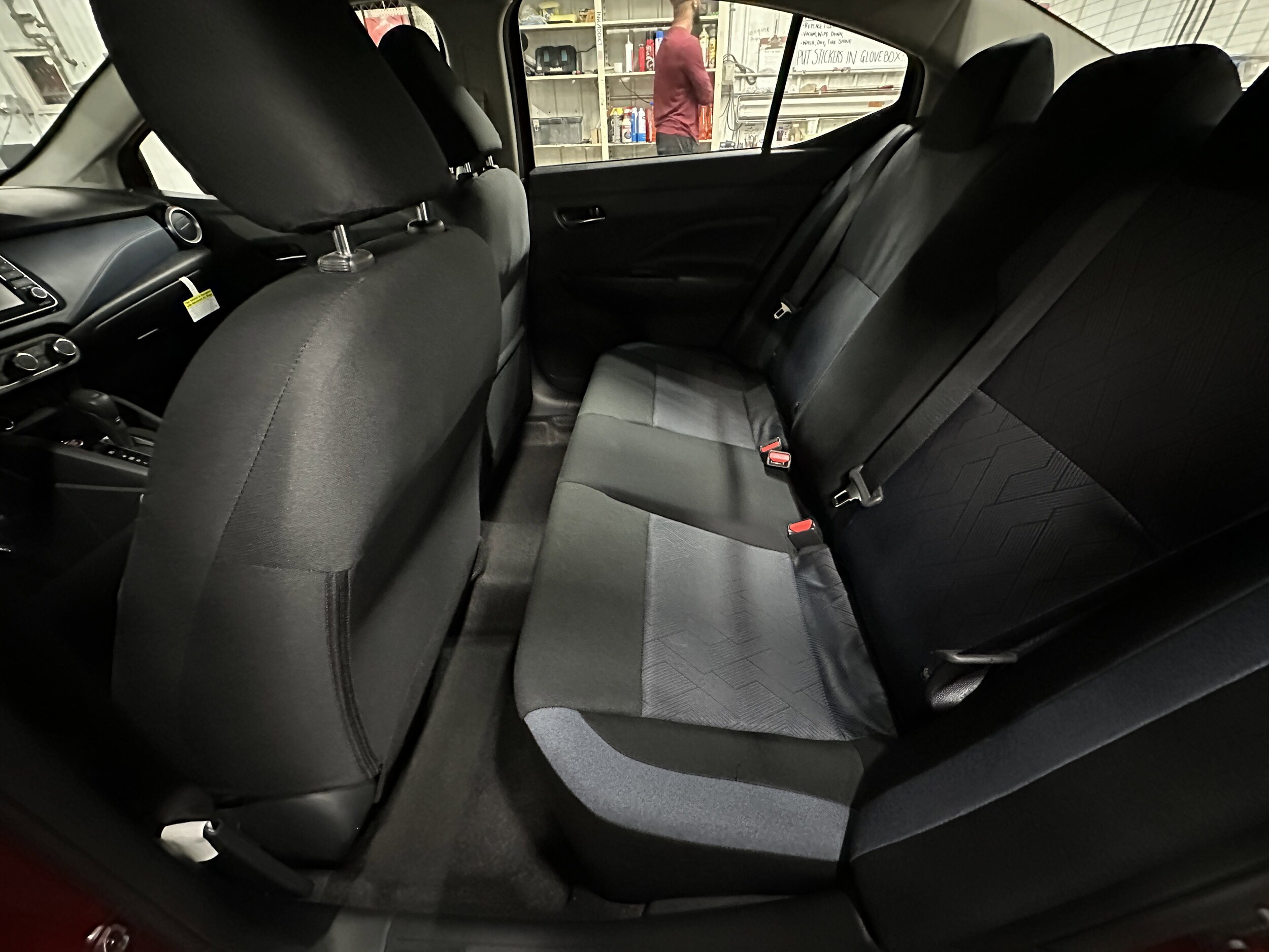 2025 Nissan Versa Sedan SV - Photo 11