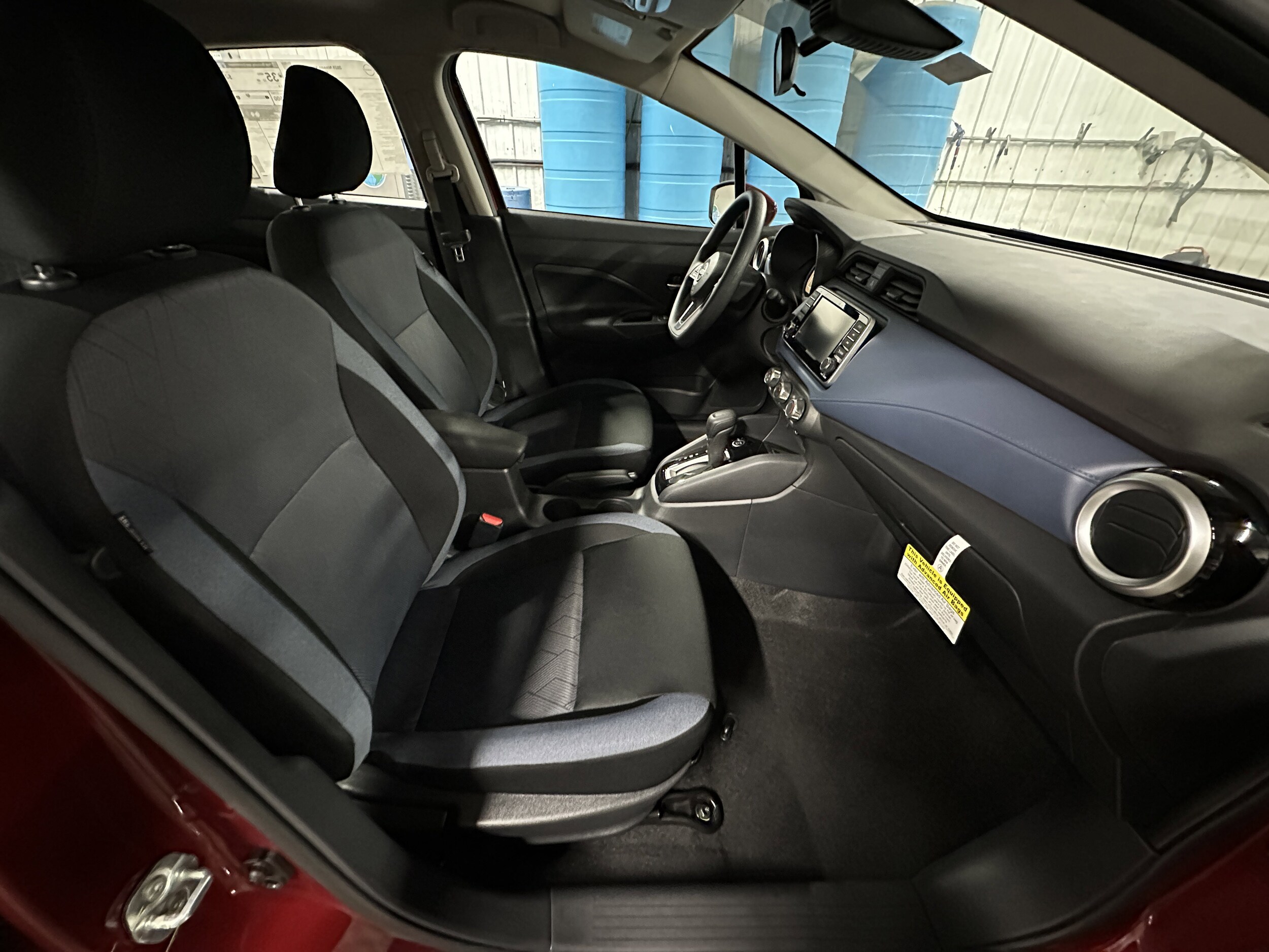 2025 Nissan Versa Sedan SV - Photo 18