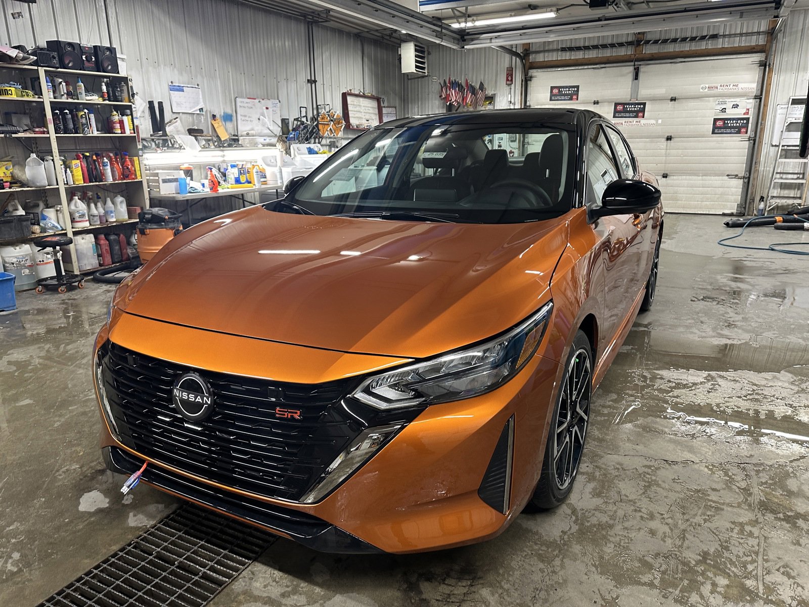 2025 Nissan Sentra SR photo 3