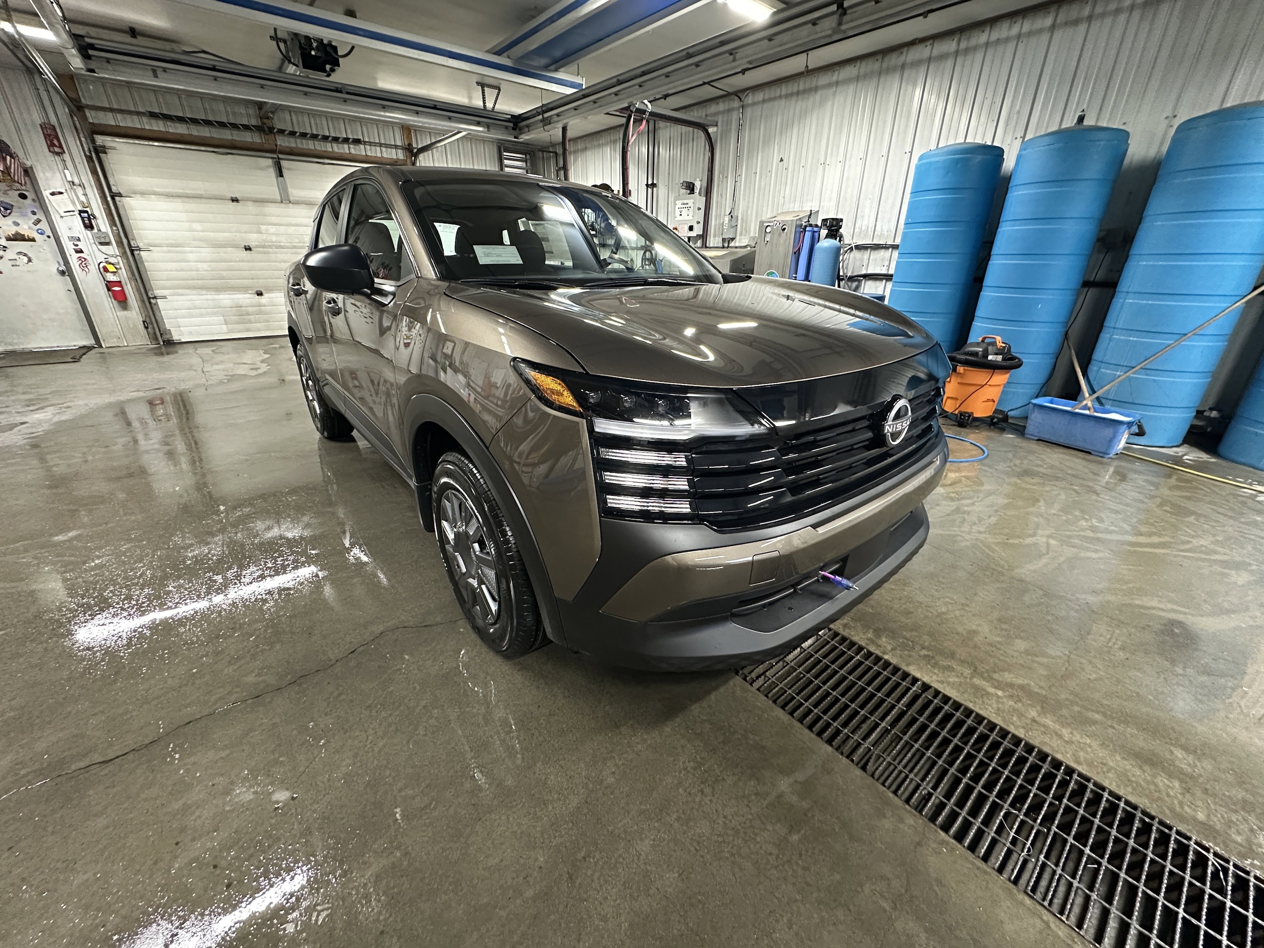 2025 Nissan Kicks S AWD 