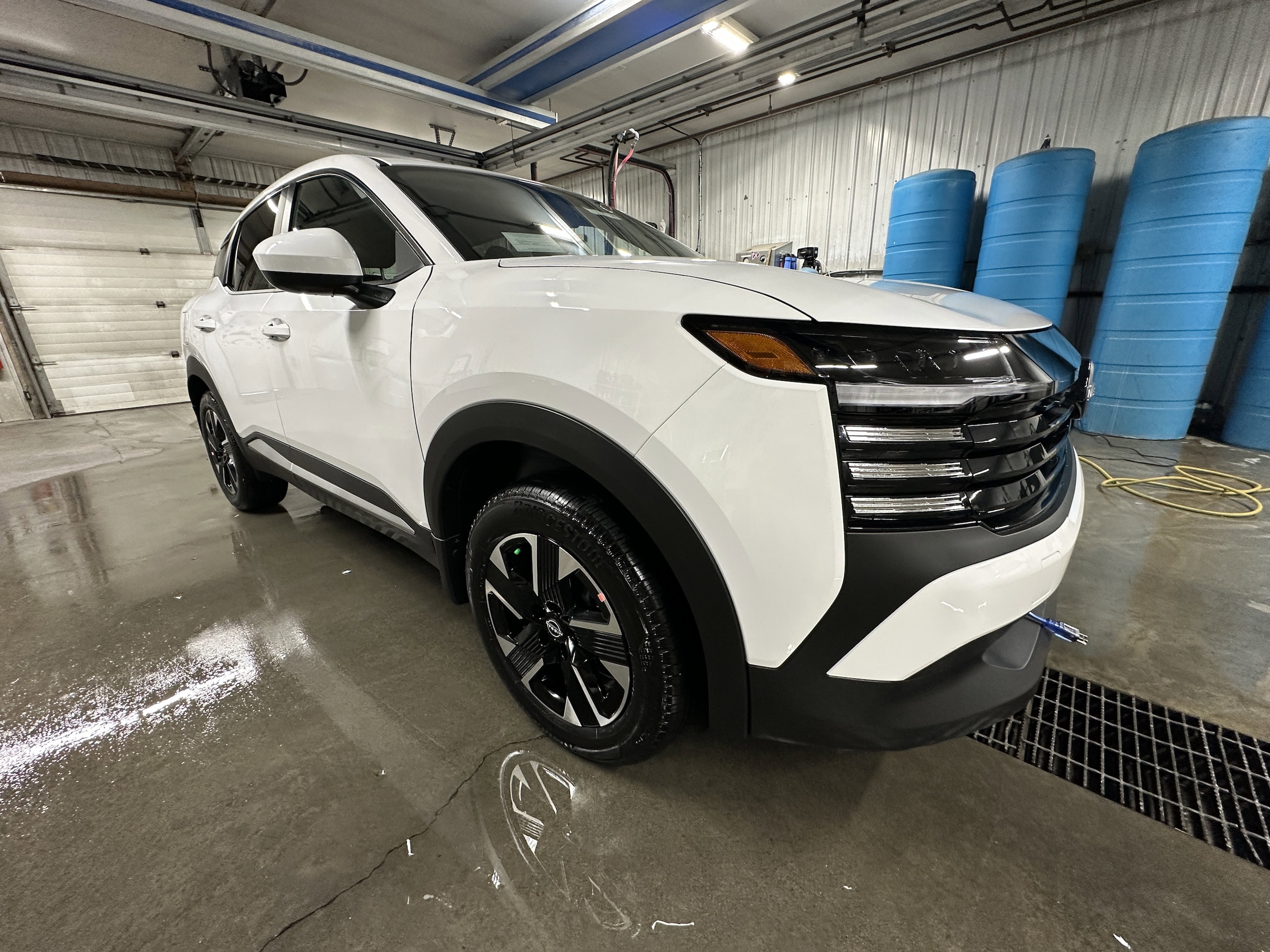 2025 Nissan Kicks SV AWD 