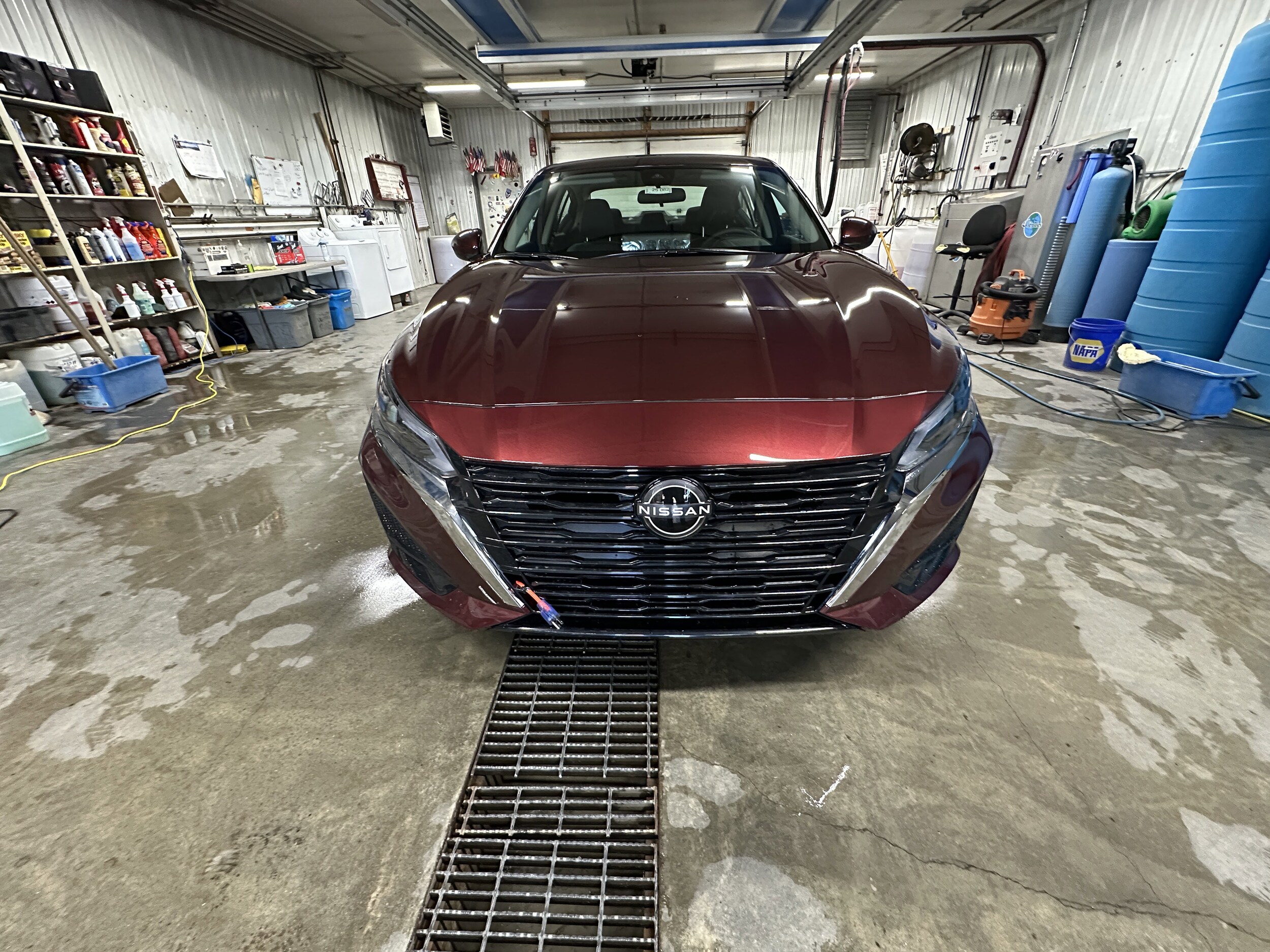 2025 Nissan Altima SV photo 2