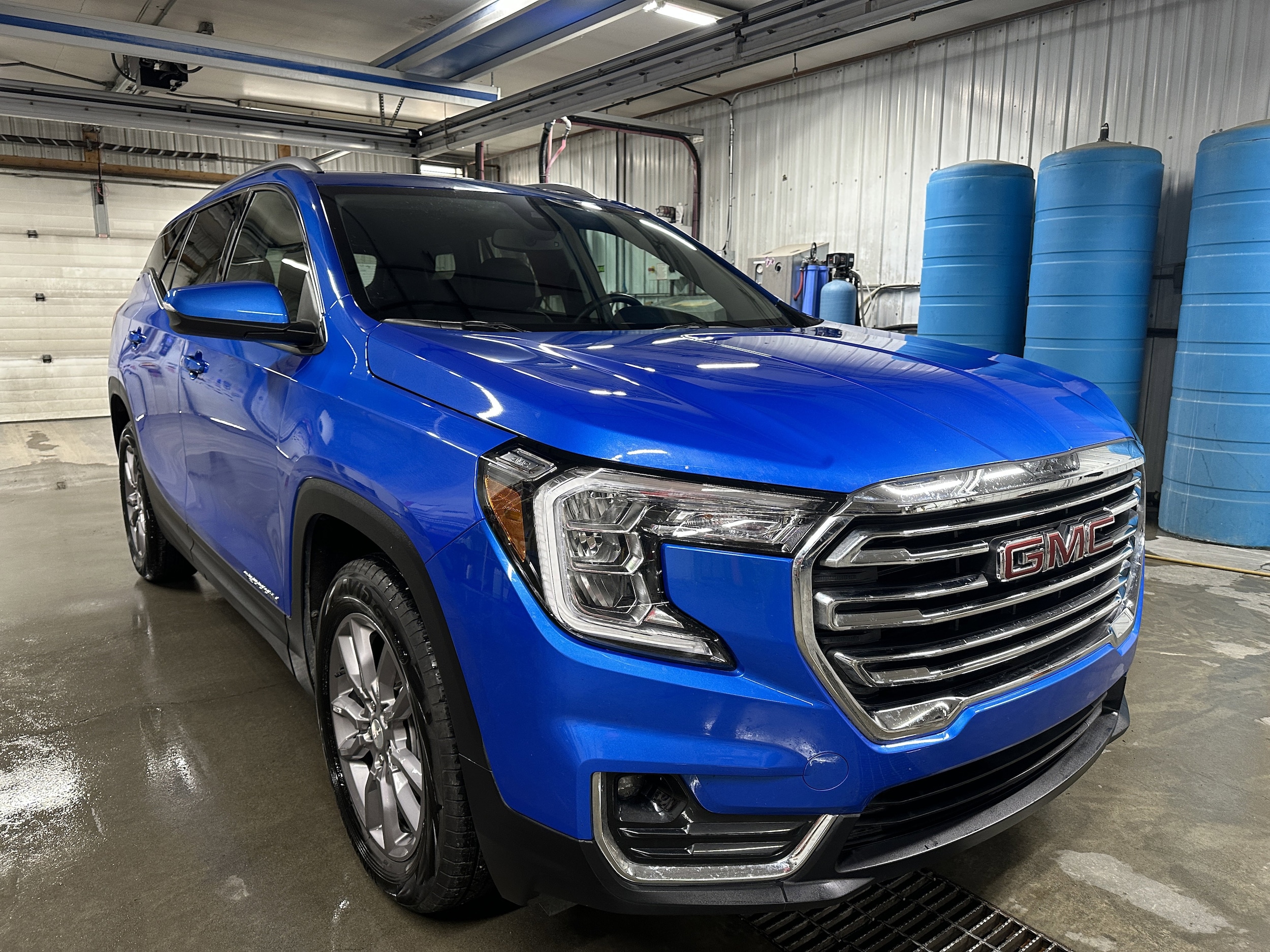 2024 GMC Terrain SLT's photo