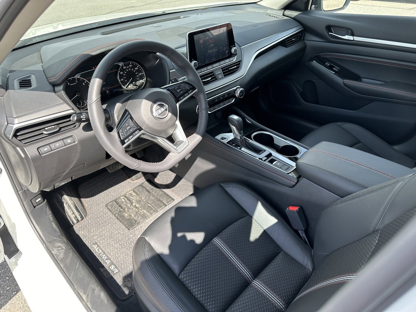 Image 6 of 2023 Nissan Altima 2.5 SR Sedan