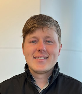 Staff member Andrew Phelps from ID_63a80a9b072e