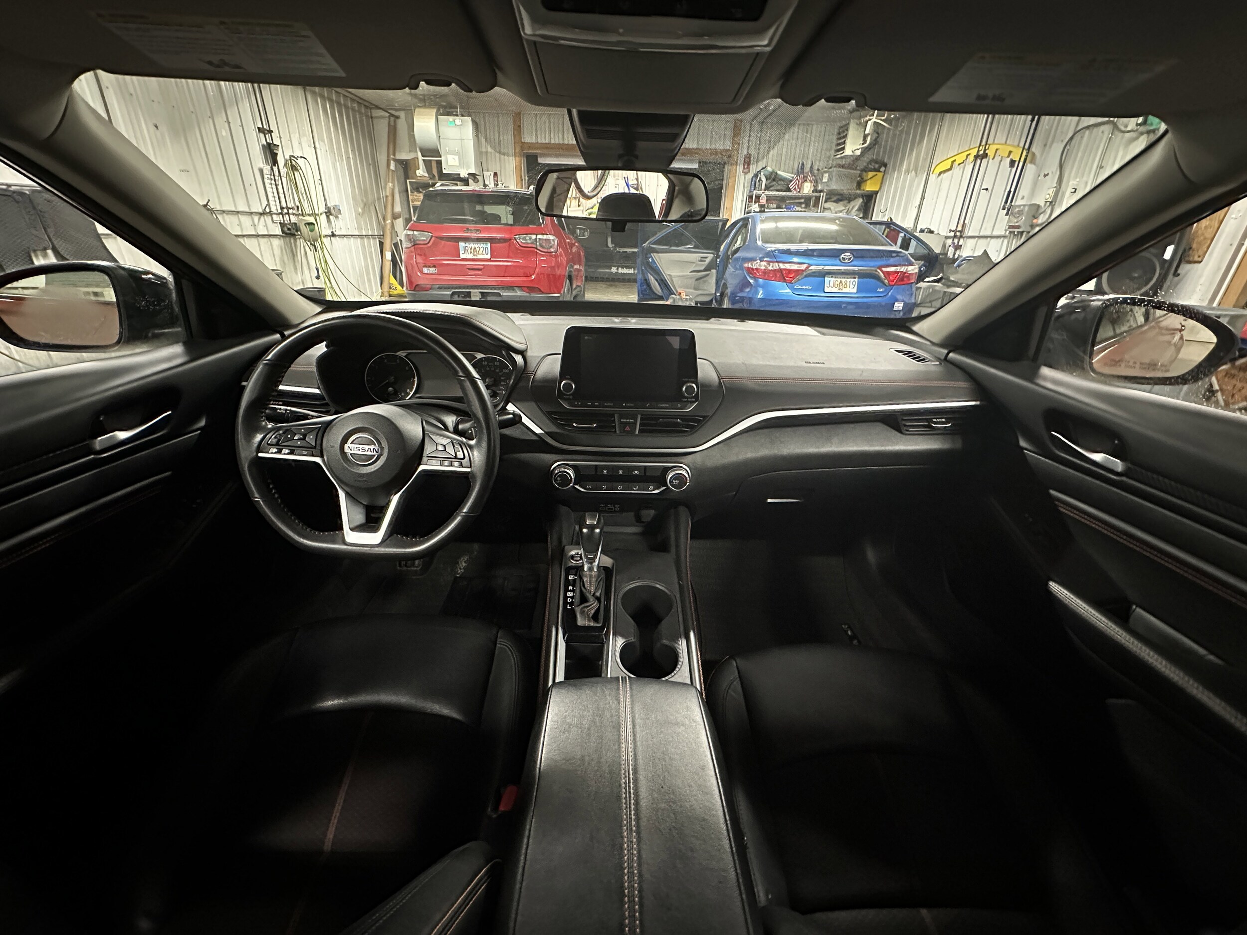 Image 6 of 2022 Nissan Altima 2.5 SR Sedan