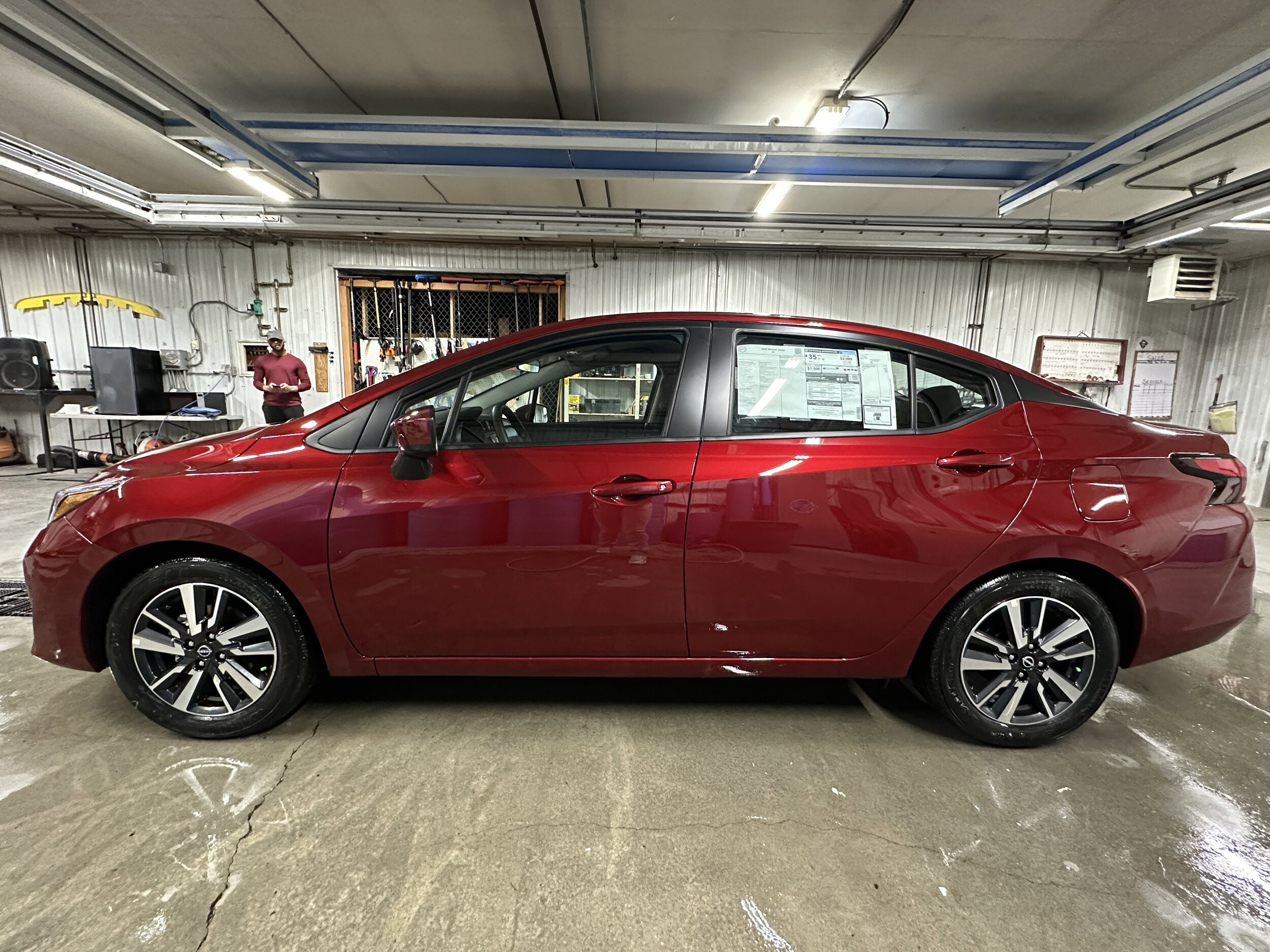 2025 Nissan Versa Sedan SV - Photo 10