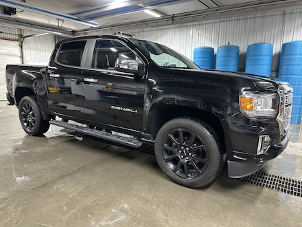 2022 GMC Canyon 4WD Denali 4WD Crew Cab 128 Denali