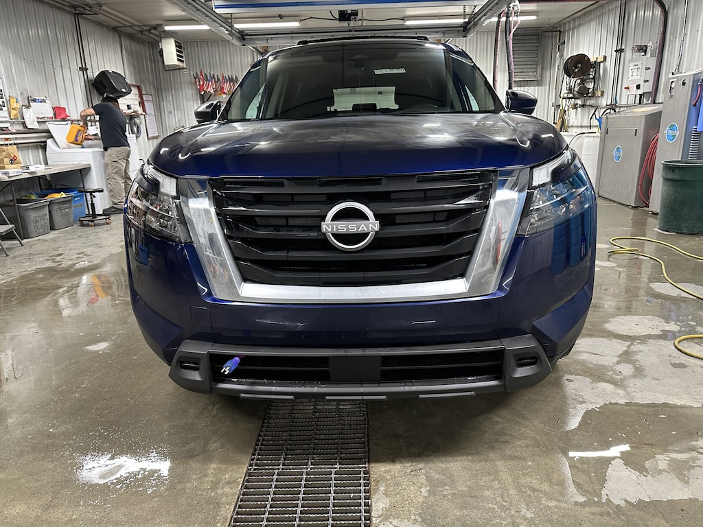 New 2025 Nissan Pathfinder SV SV 4WD