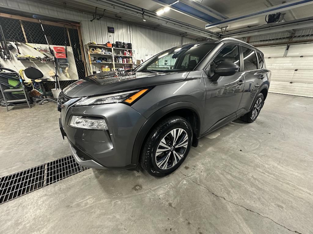 Used 2022 Nissan Rogue SV AWD SV