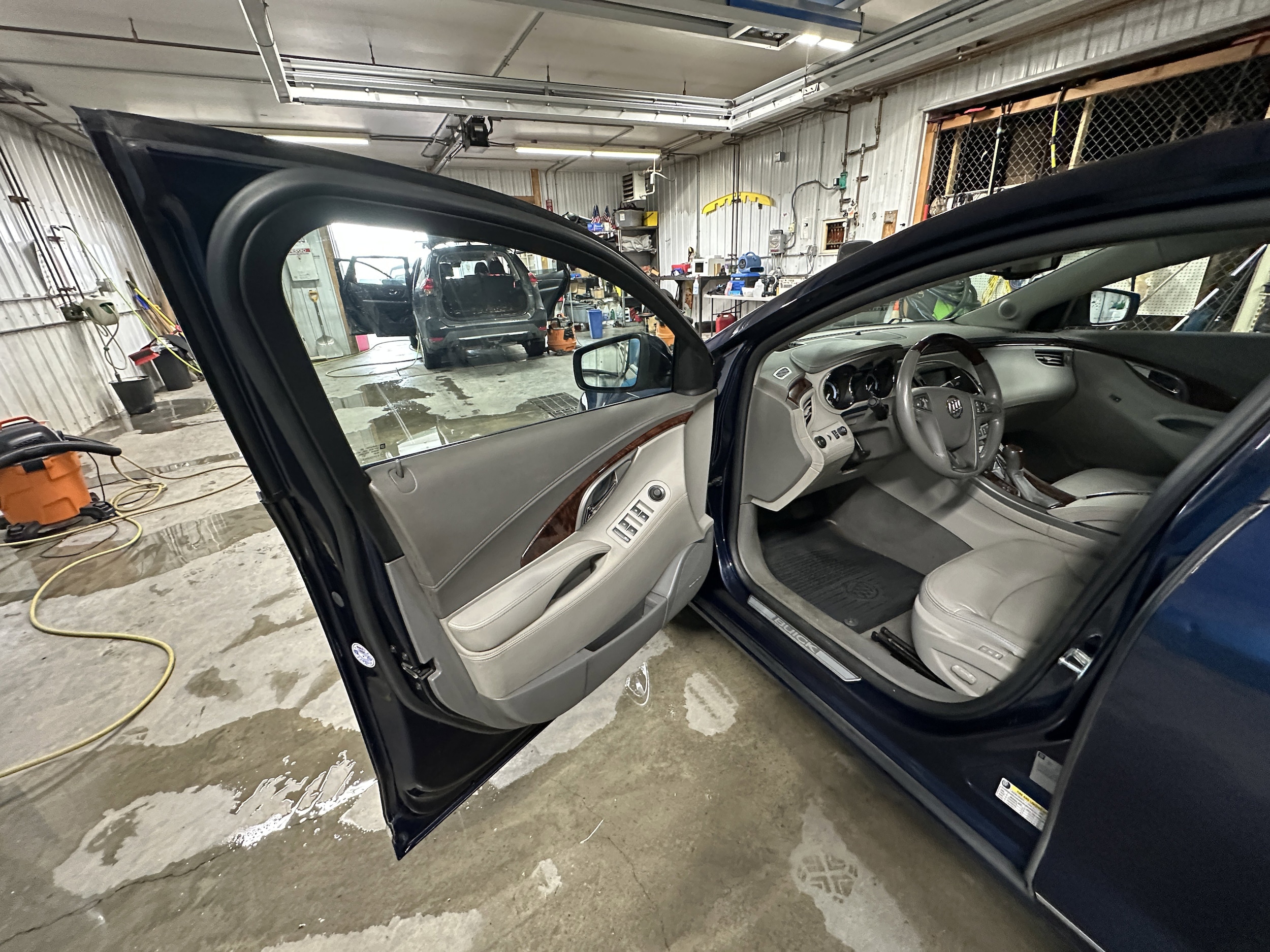 Image 3 of 2011 Buick Lacrosse CXL Sedan