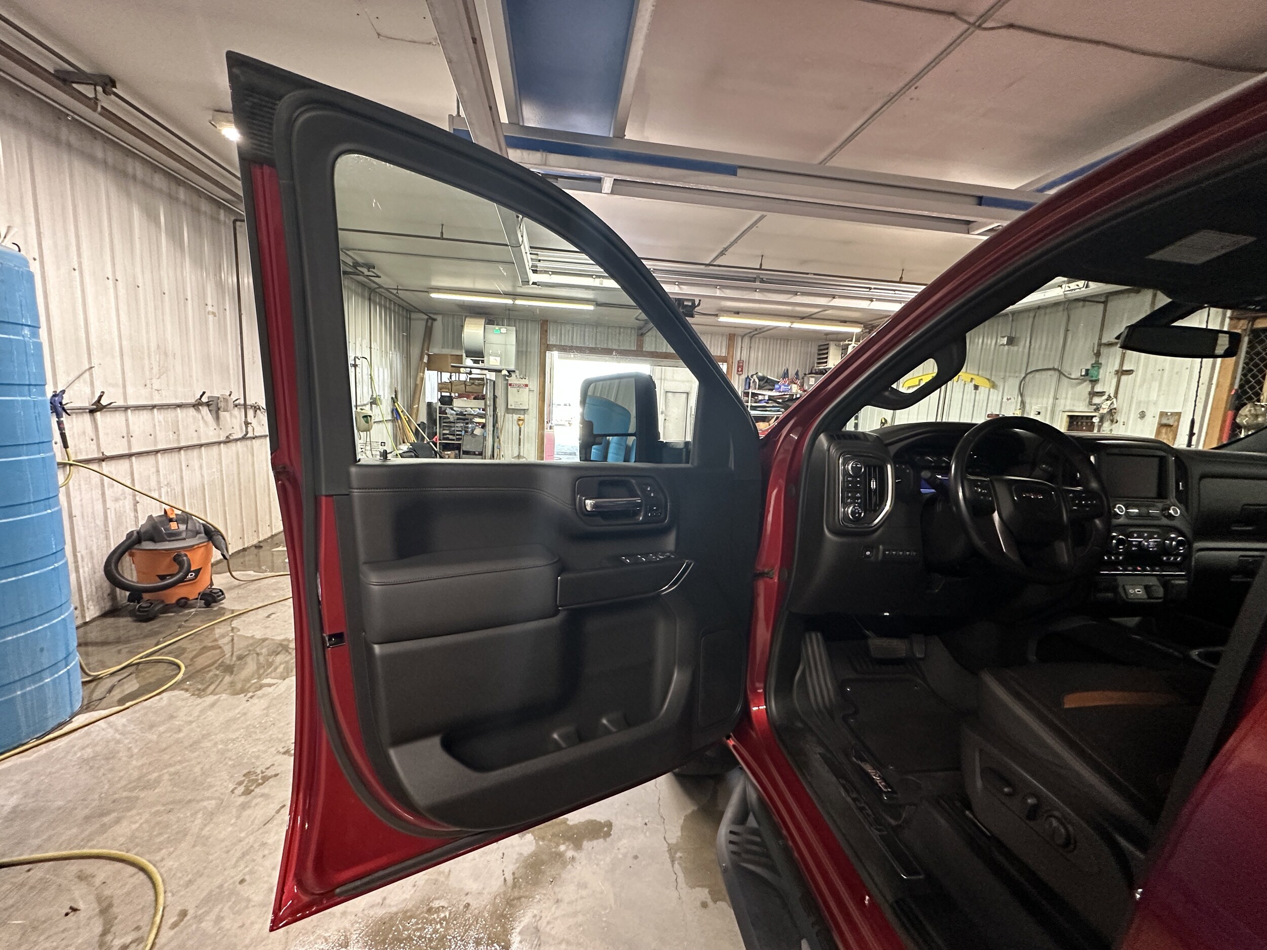 2023 Gmc Sierra HD AT4 photo 4