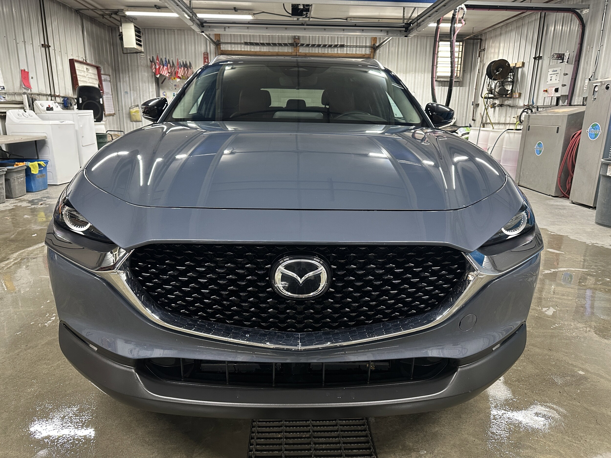 2024 Mazda CX-30 2.5 S Carbon photo 2