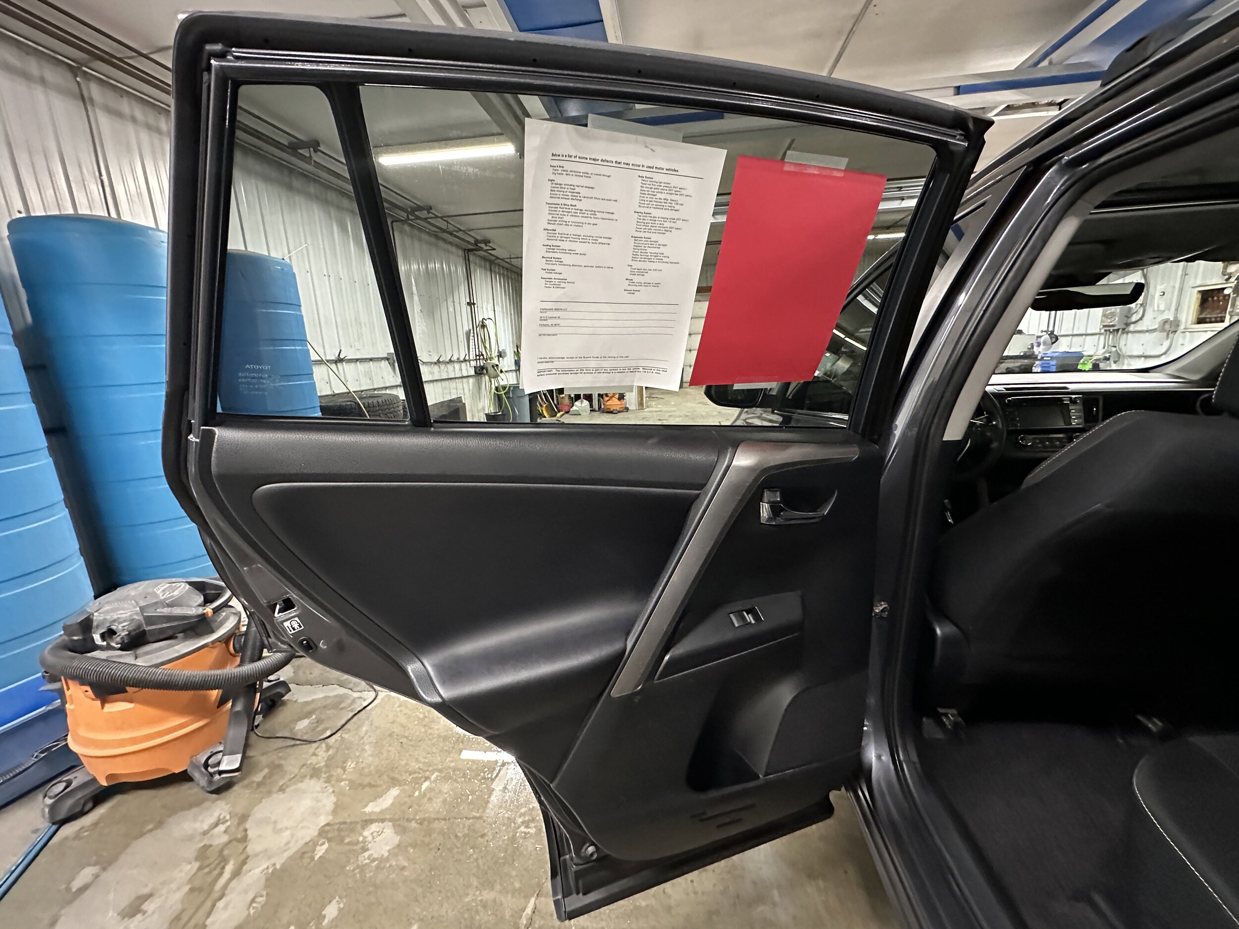 Image 8 of 2018 Toyota RAV4