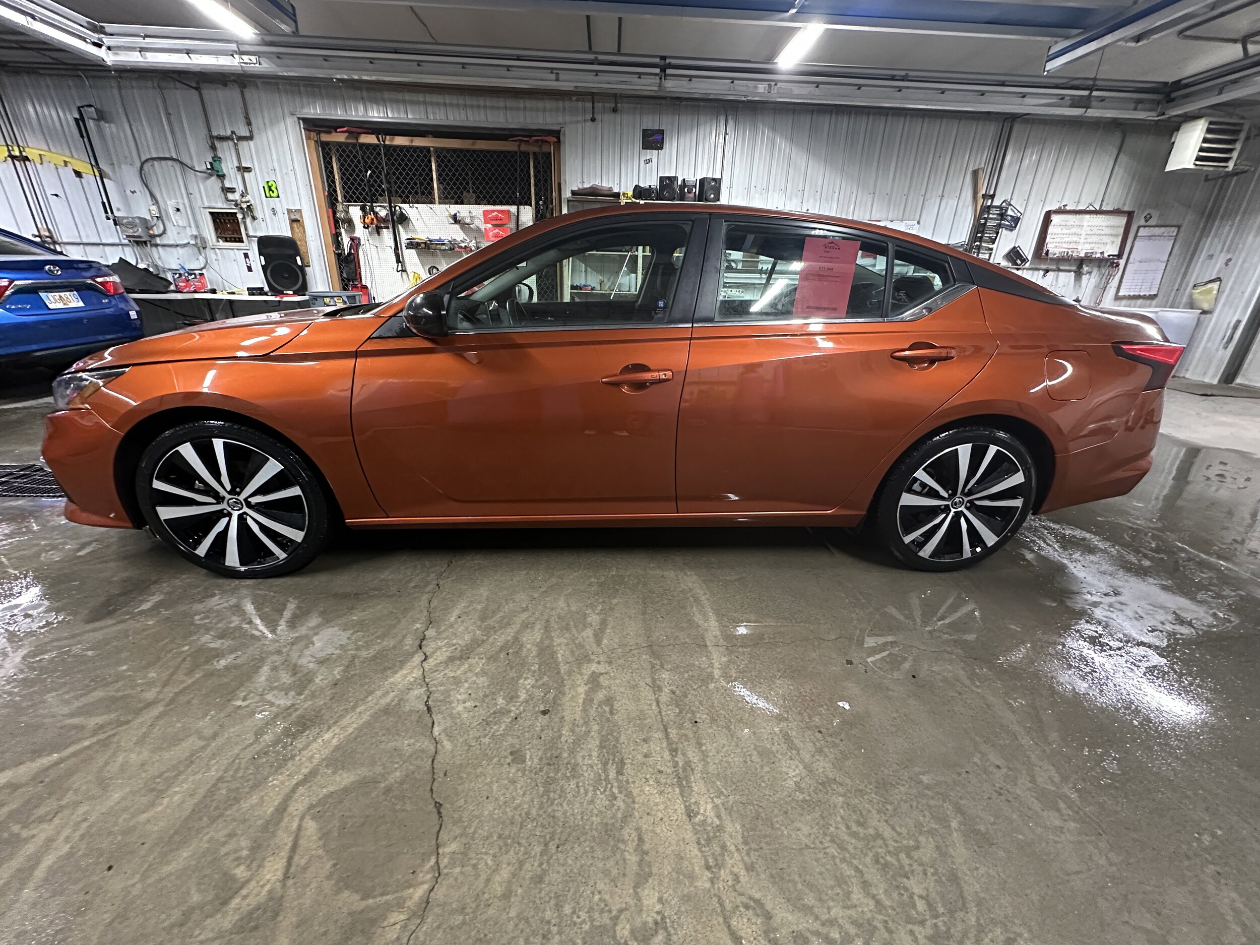 Image 7 of 2022 Nissan Altima 2.5 SR Sedan