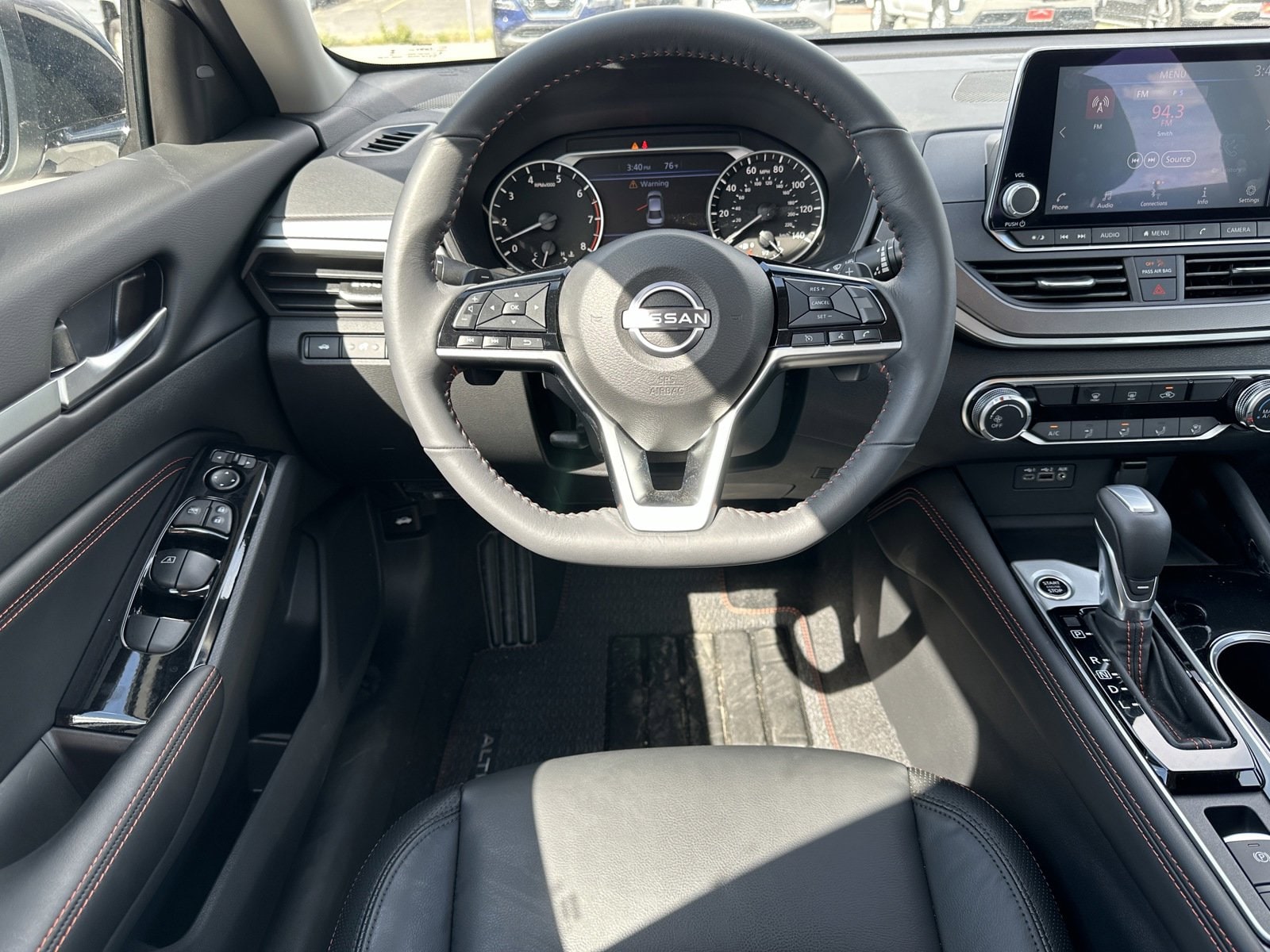 Image 7 of 2023 Nissan Altima 2.5 SR Sedan