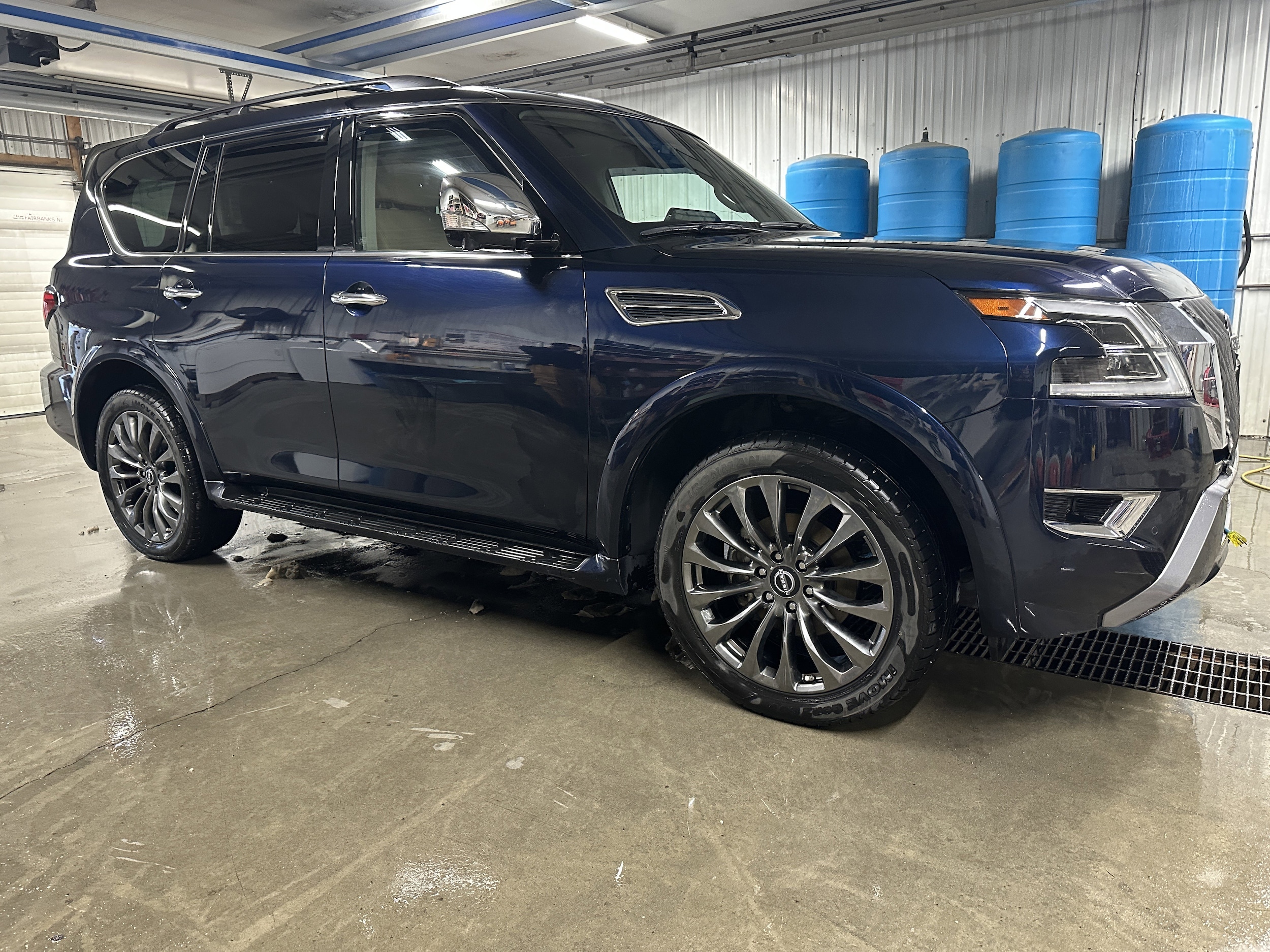 2023 Nissan Armada 4x4 Platinum 