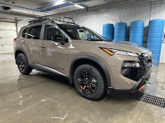 2026 Nissan Rogue Rock Creek 2026.5 AWD Rock Creek