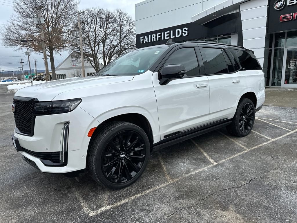 2022 Cadillac Escalade Sport's photo