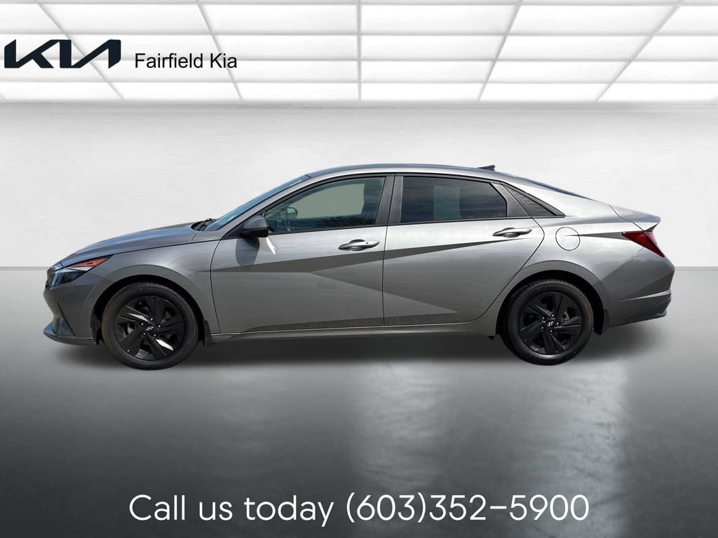 Used 2022 Hyundai Elantra SEL Sedan