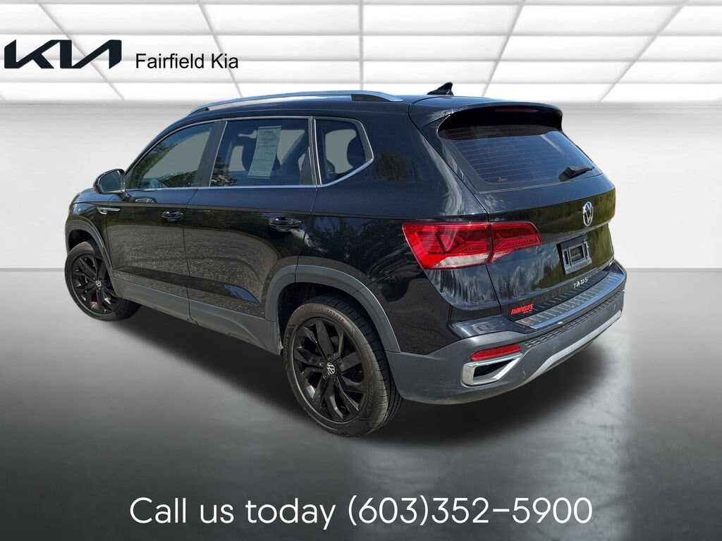 Used 2022 Volkswagen Taos 1.5T SE SUV