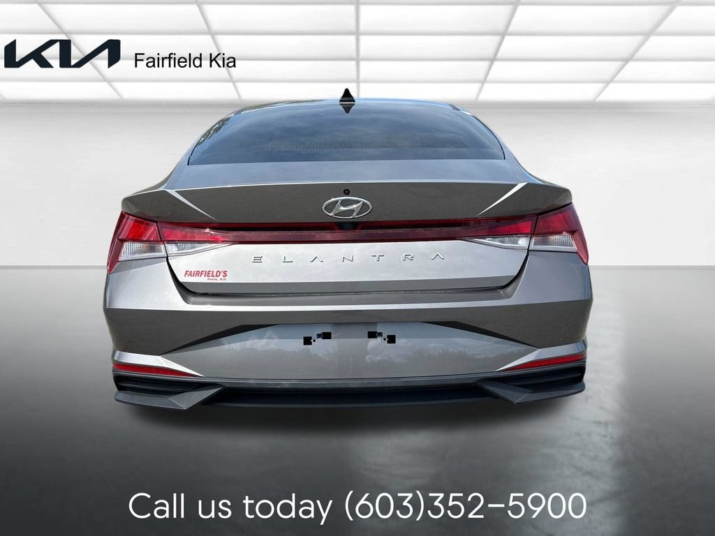 Used 2022 Hyundai Elantra SEL Sedan