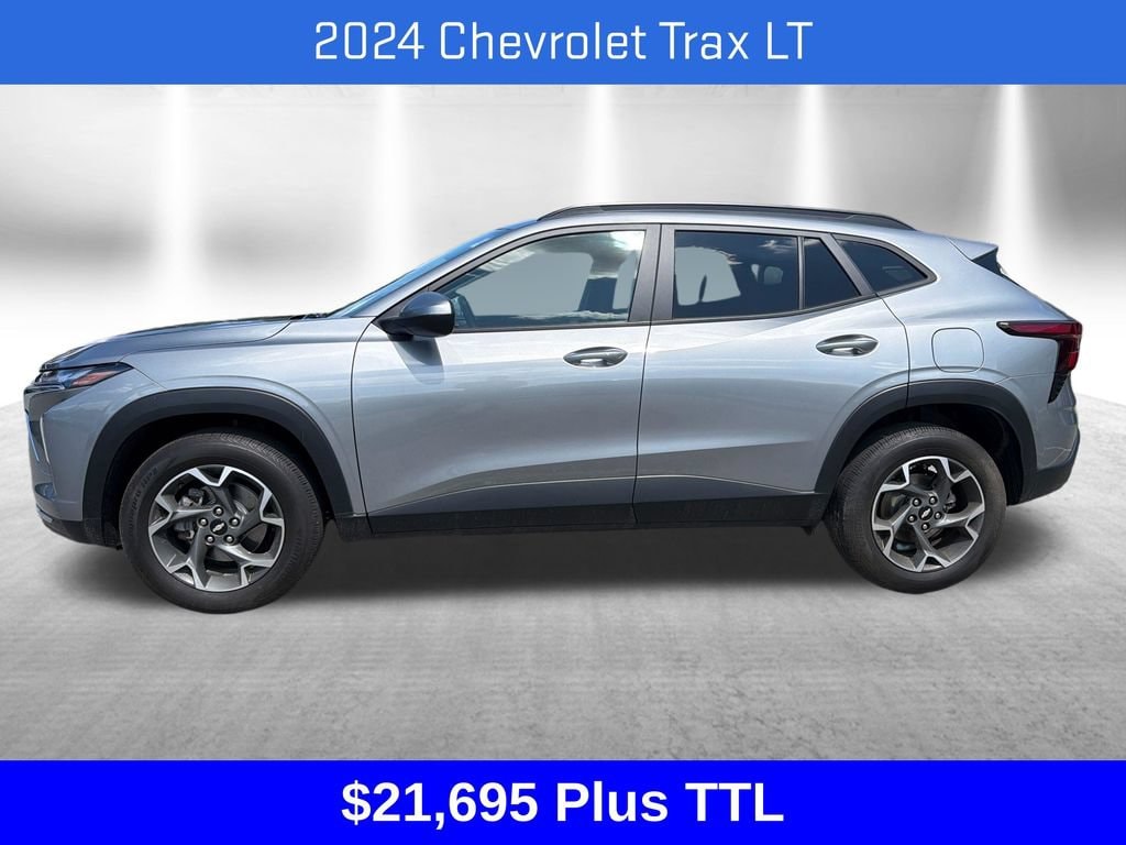 Used 2024 Chevrolet Trax LT SUV