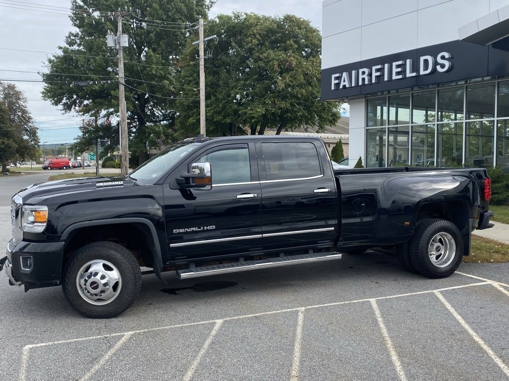 Used 2018 GMC Sierra 3500 Denali HD Denali with VIN 1GT42YEY7JF287621 for sale in Keene, NH