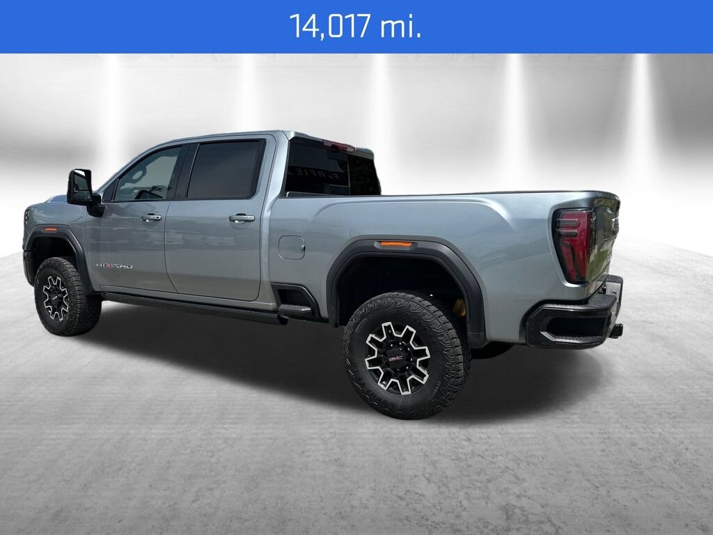Used 2024 GMC Sierra 2500 HD AT4X Truck