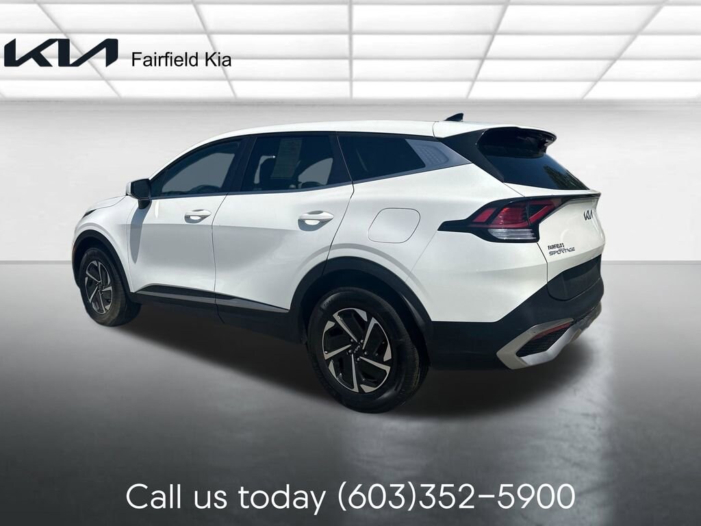 Used 2023 Kia Sportage Hybrid LX SUV