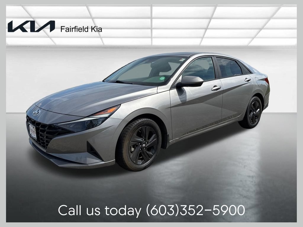 Used 2022 Hyundai Elantra SEL Sedan