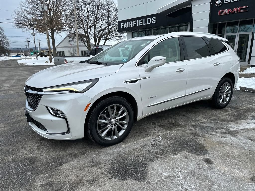 Used 2023 Buick Enclave Avenir SUV