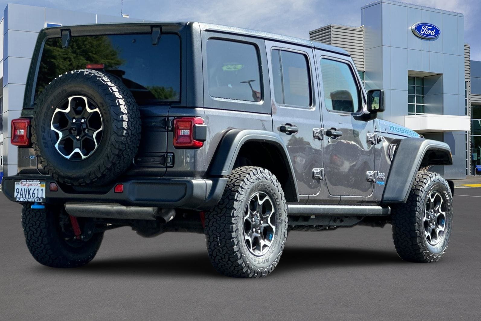 Used 2022 Jeep Wrangler Unlimited Rubicon 4XE with VIN 1C4JJXR68NW170337 for sale in Fairfield, CA