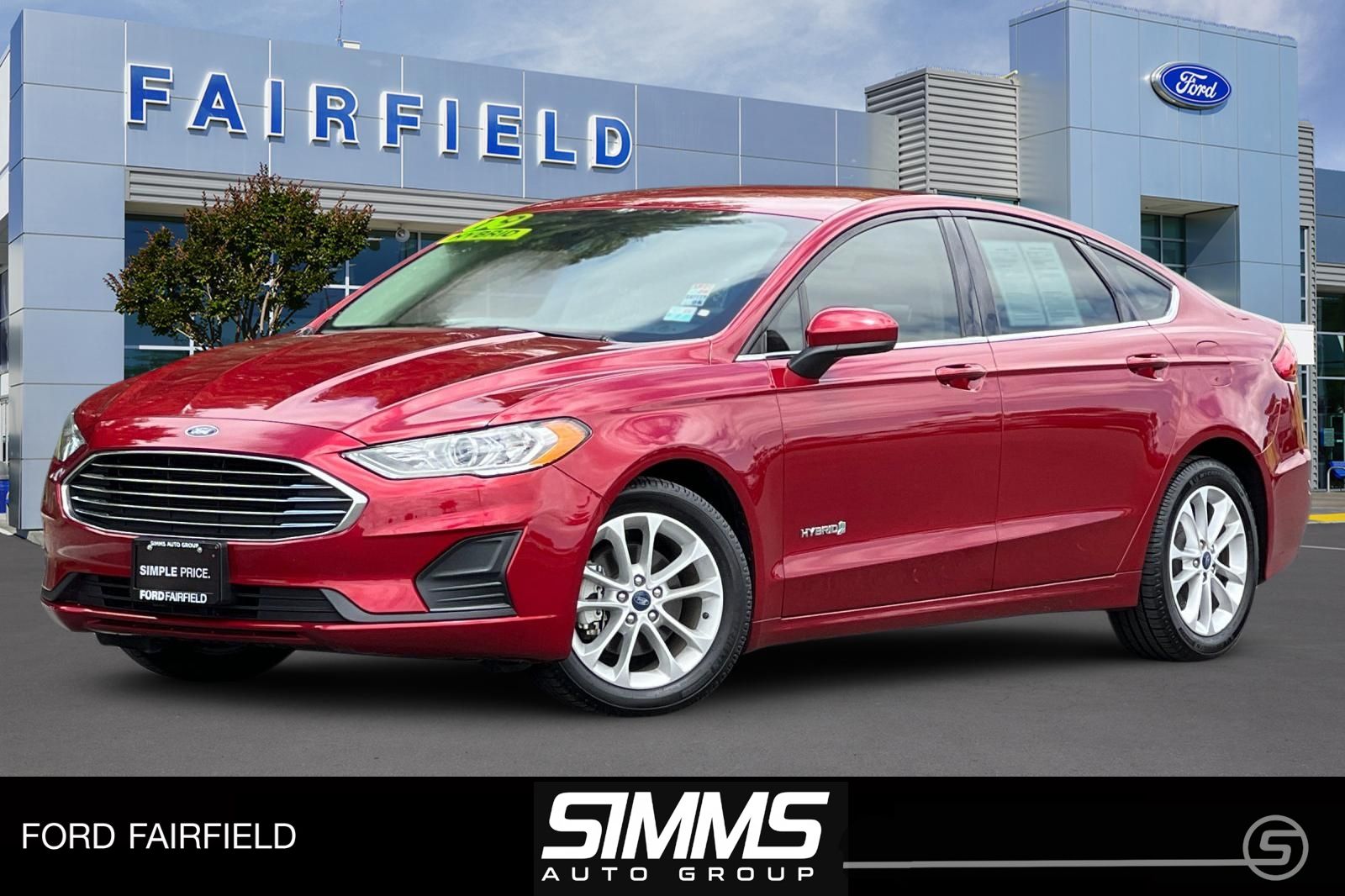 2019 Ford Fusion SE's photo