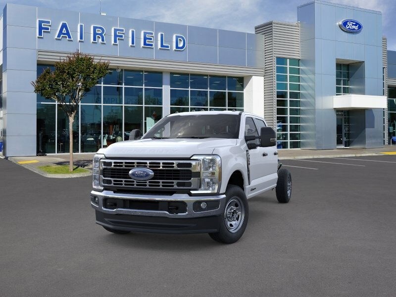 2026 Ford F-350 XL photo 2