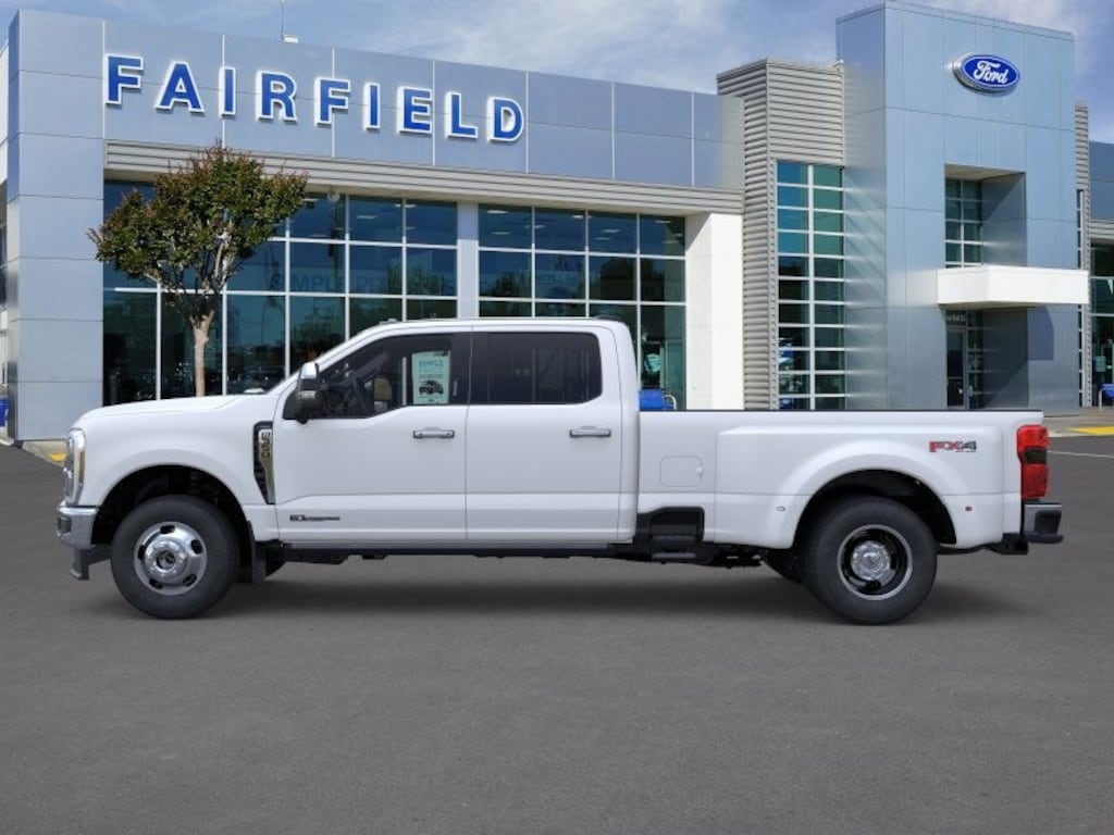 New 2026 Ford F-350 Lariat Truck Crew Cab