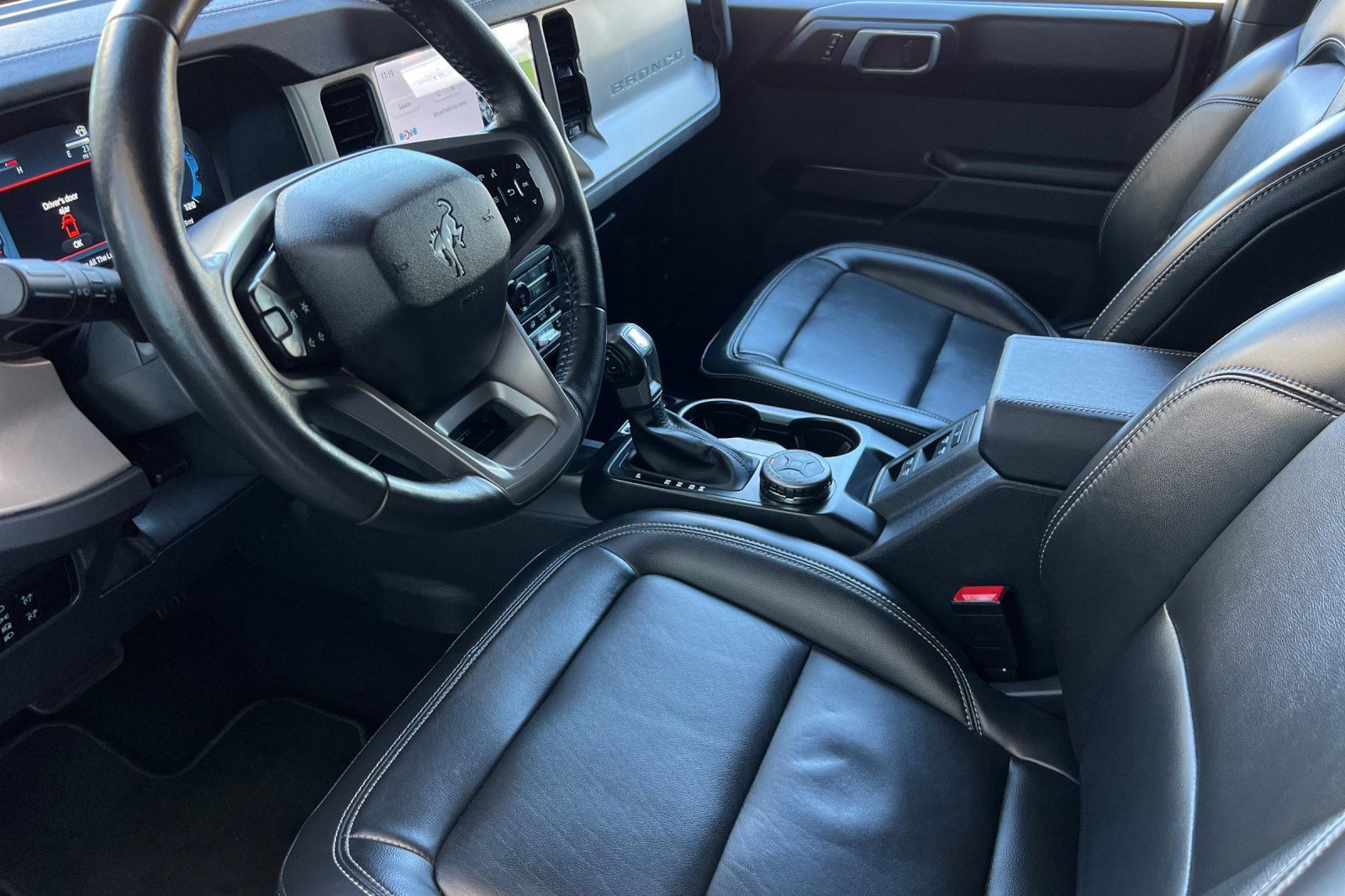 2025 Ford Bronco 4-Door Outer Banks - Photo 12