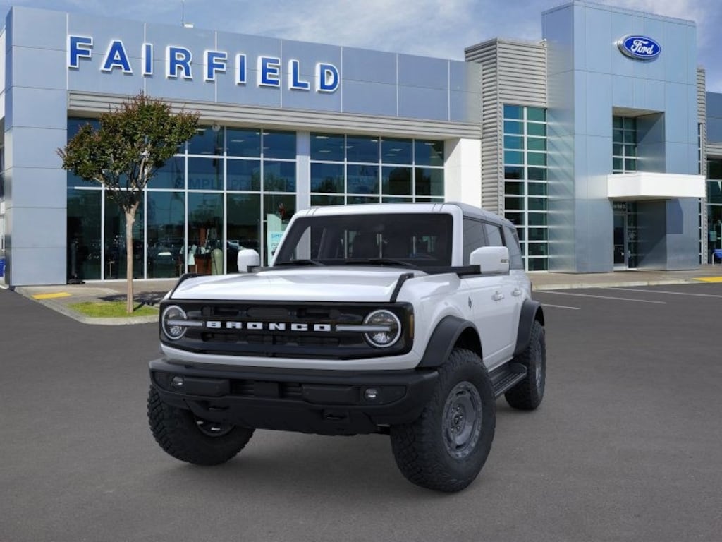New 2025 Ford Bronco Outer Banks SUV