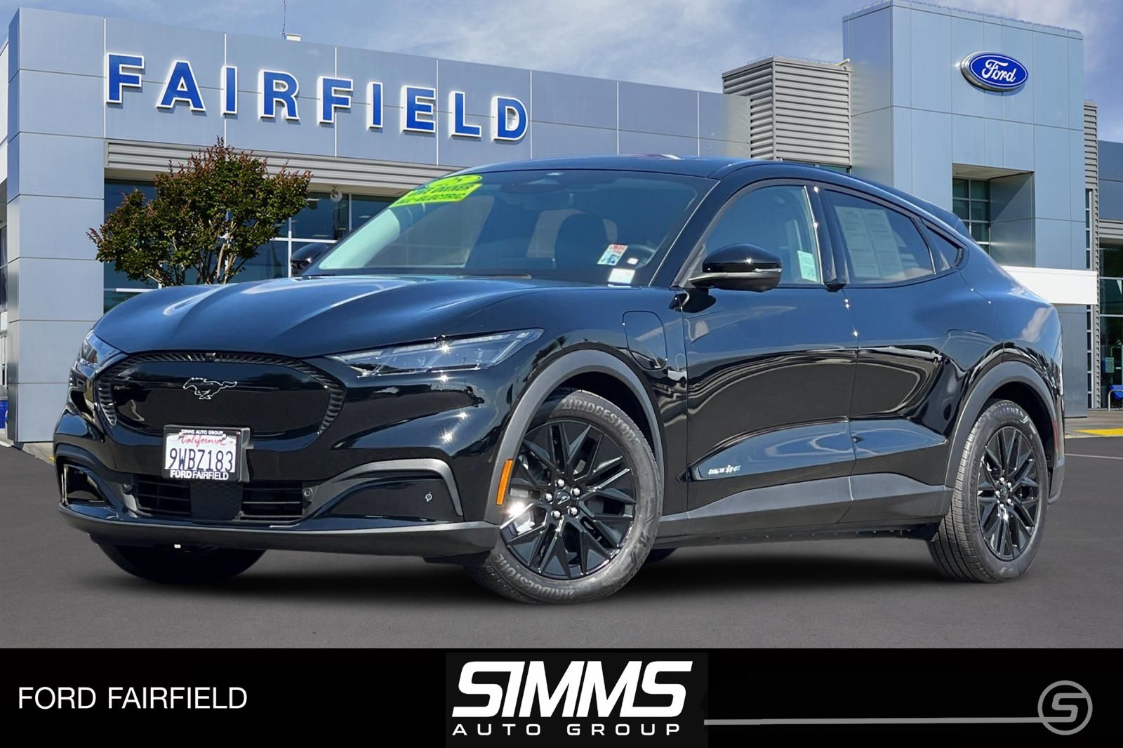 2025 Ford Mustang-Mach-e Select's photo