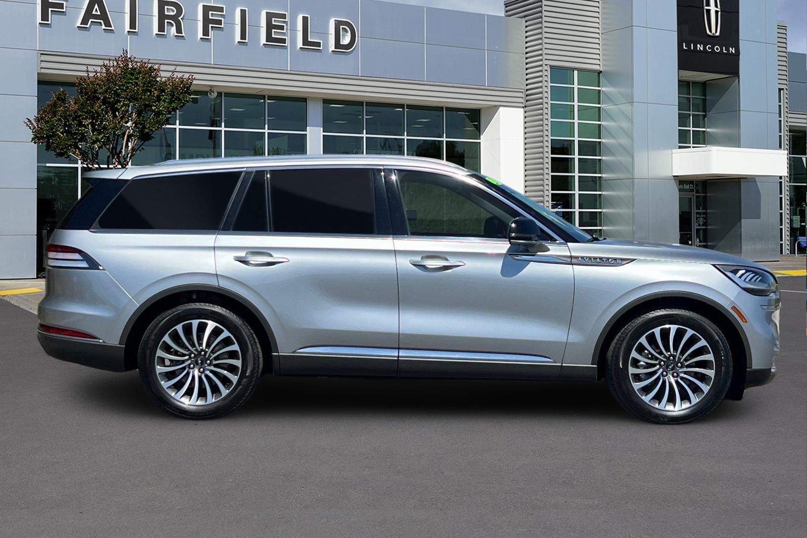 2023 Lincoln Aviator Reserve photo 6