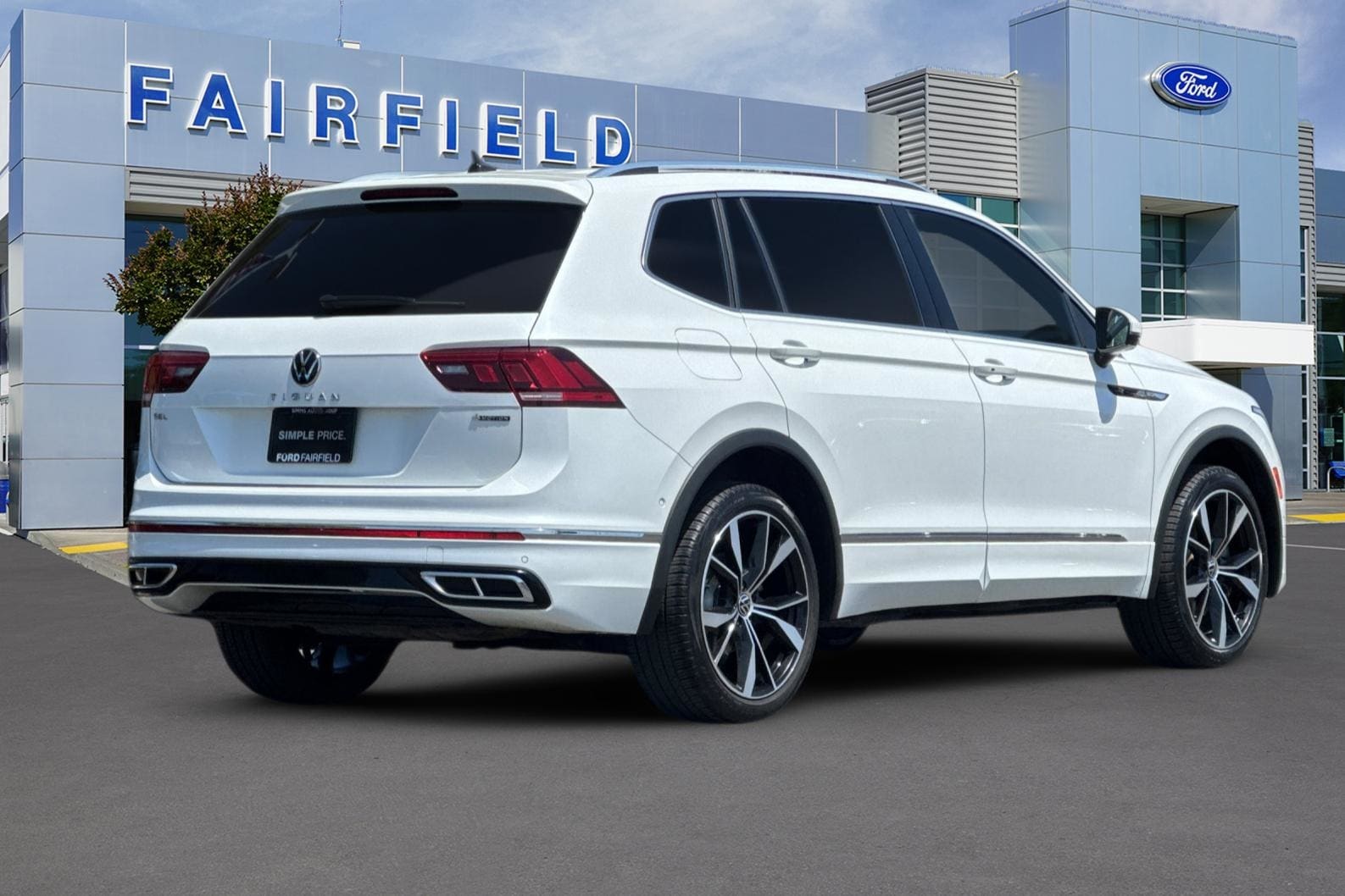Used 2022 Volkswagen Tiguan SEL R-LINE with VIN 3VV4B7AX6NM154234 for sale in Fairfield, CA