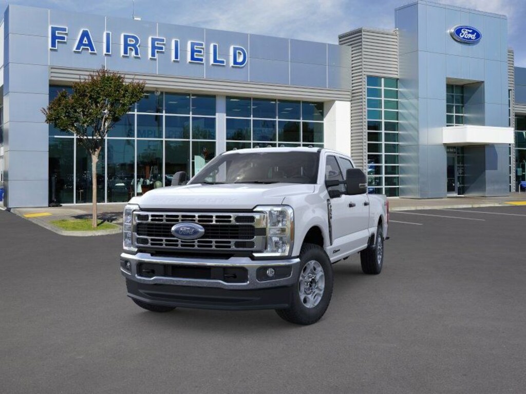 New 2026 Ford F-350 XLT Truck Crew Cab