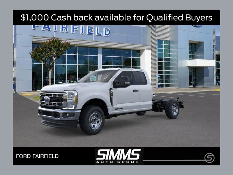 2026 Ford F-350 XL 4x4 SuperCab 168-In SRW's photo
