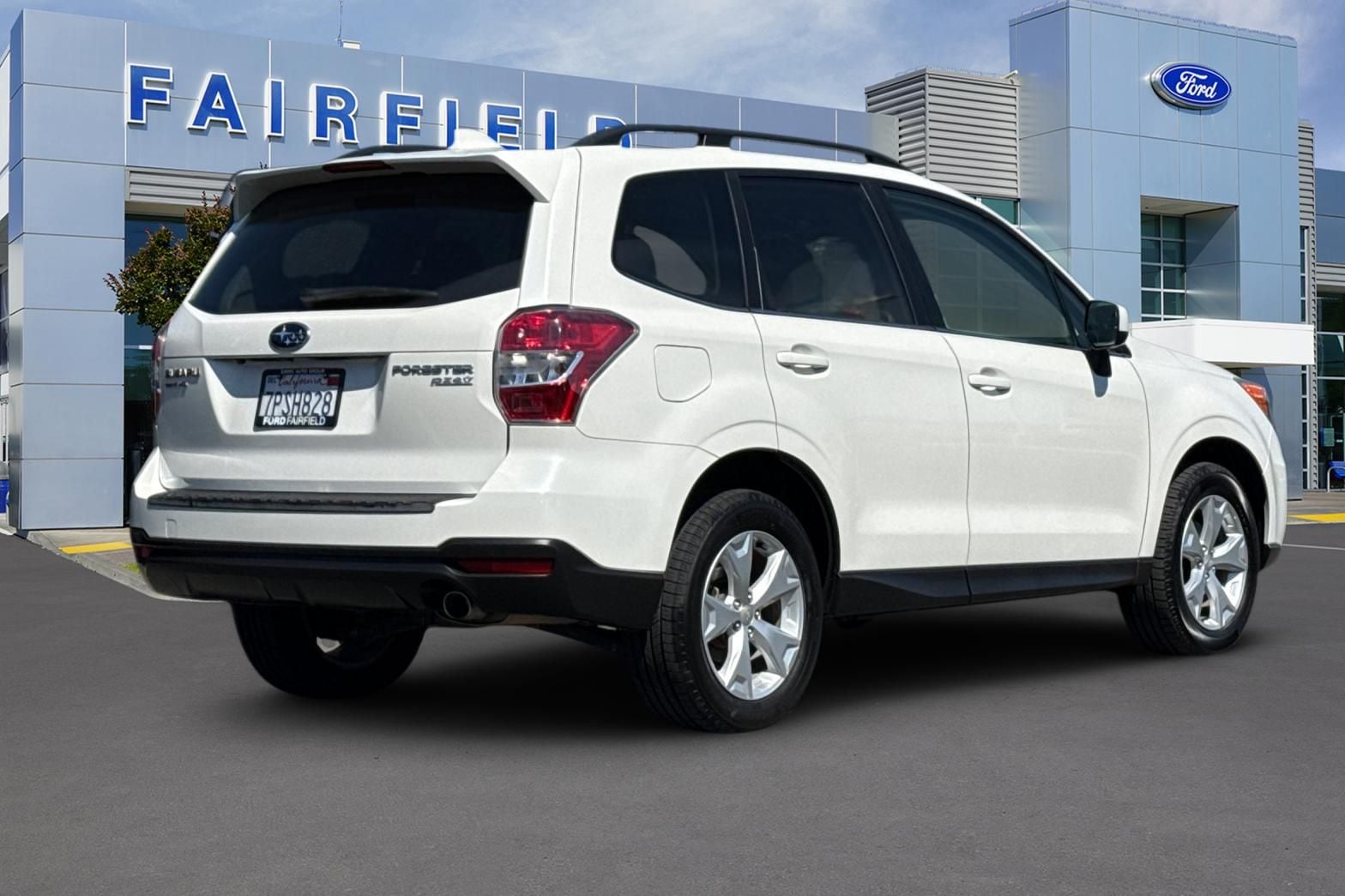 Used 2016 Subaru Forester i Limited with VIN JF2SJARC3GH479195 for sale in Fairfield, CA