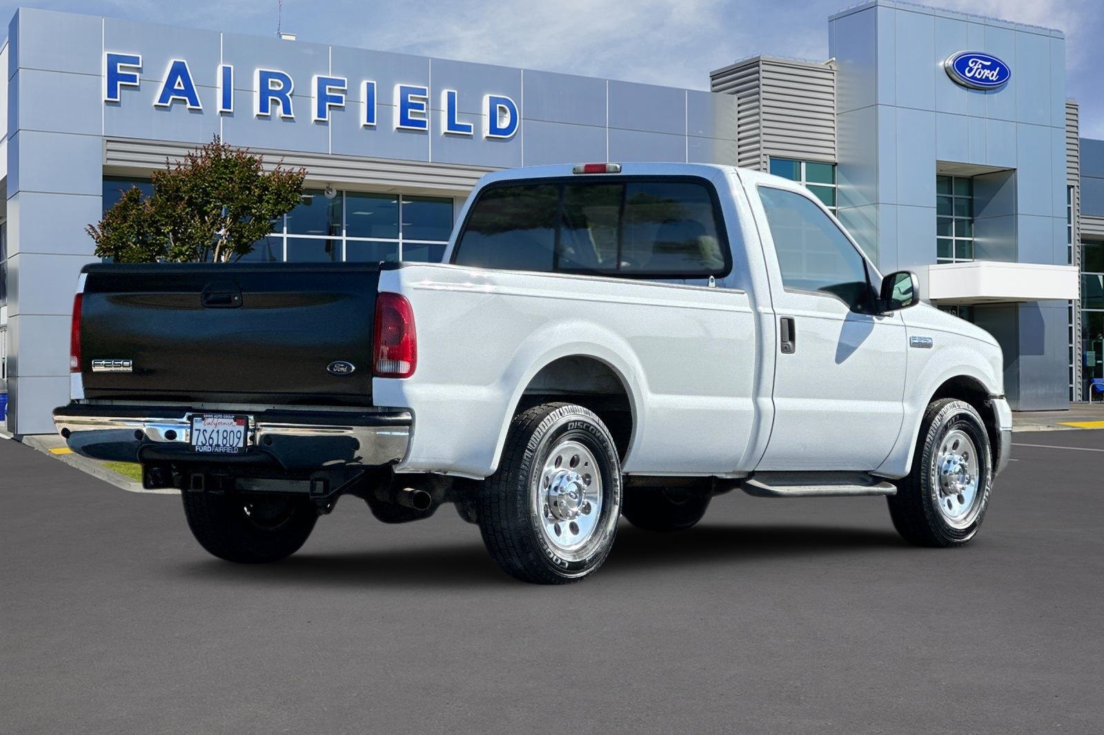 Used 2005 Ford F-250 Super Duty XLT with VIN 1FTNF20565EA71242 for sale in Fairfield, CA