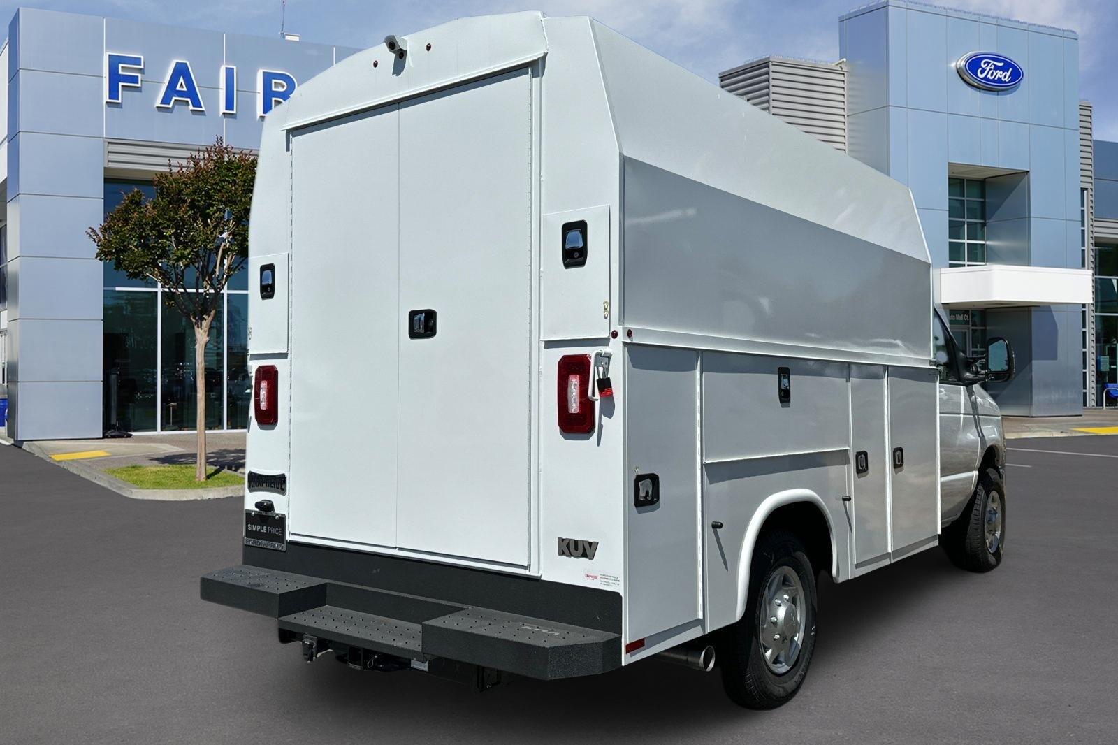 2024 Ford E-350 Base photo 2